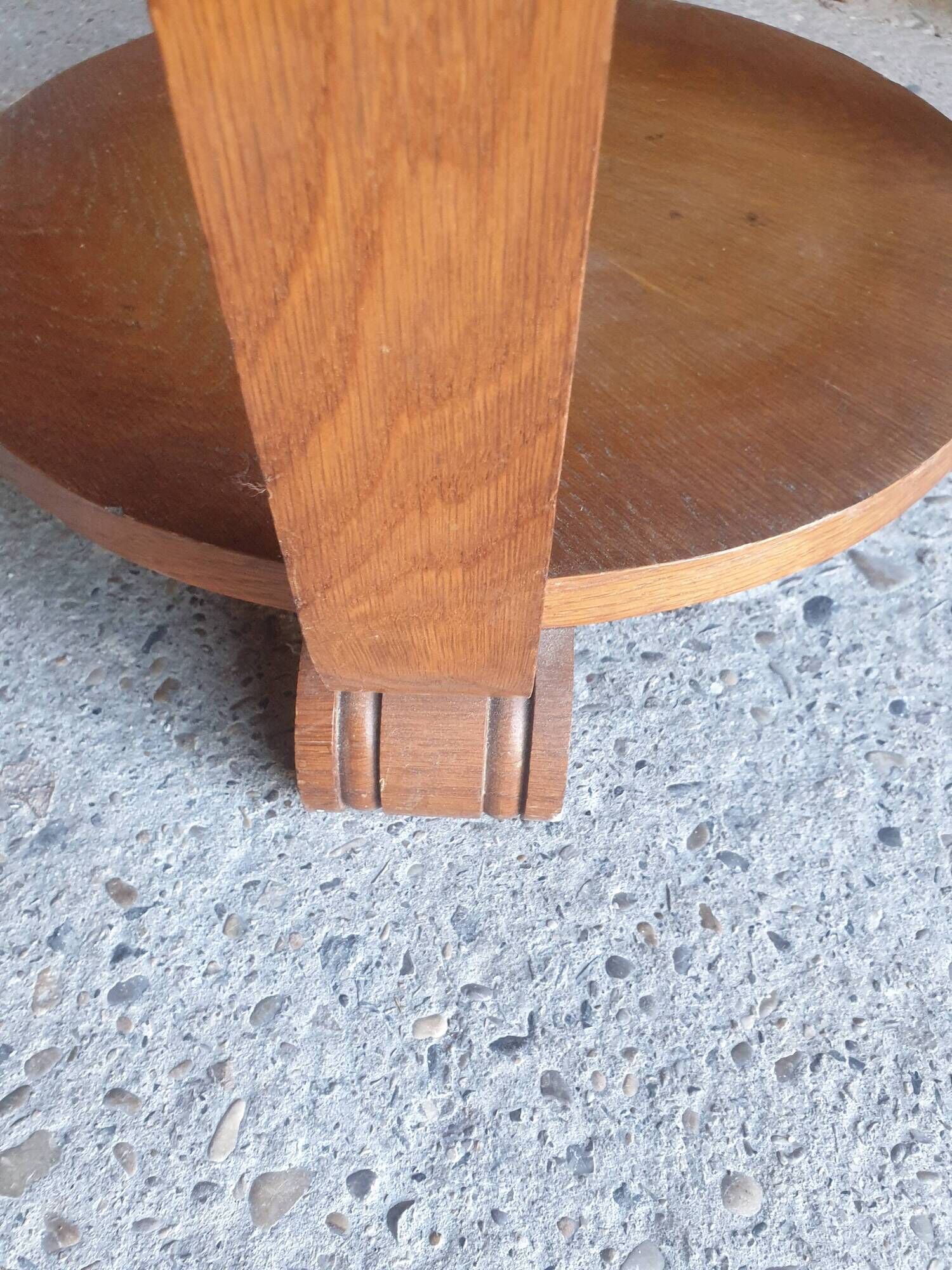 Gueridon with swings style art deco circa 1940 51.5 x 60 x 60 cm