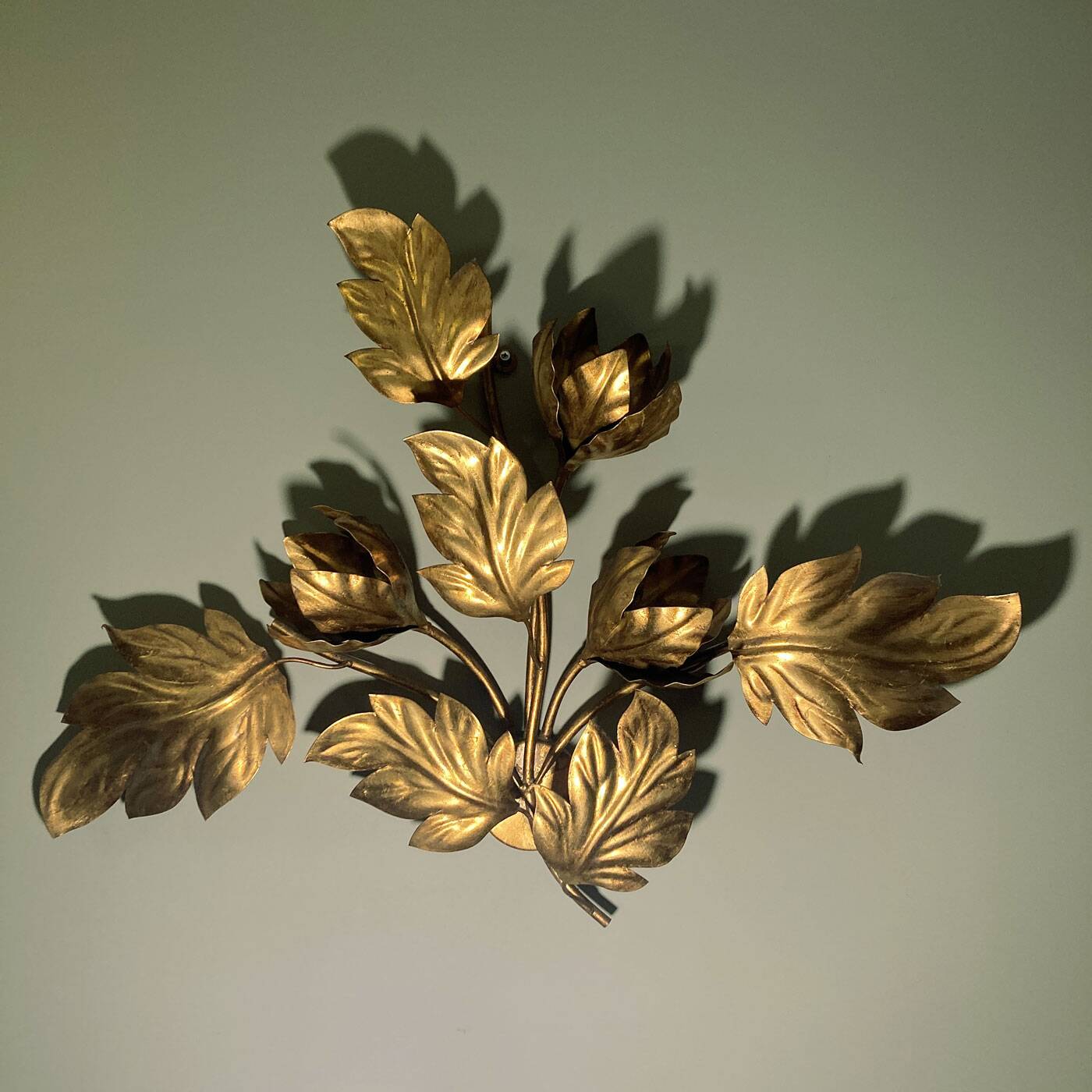 Hans Kögl wall light in gold metal 1970.