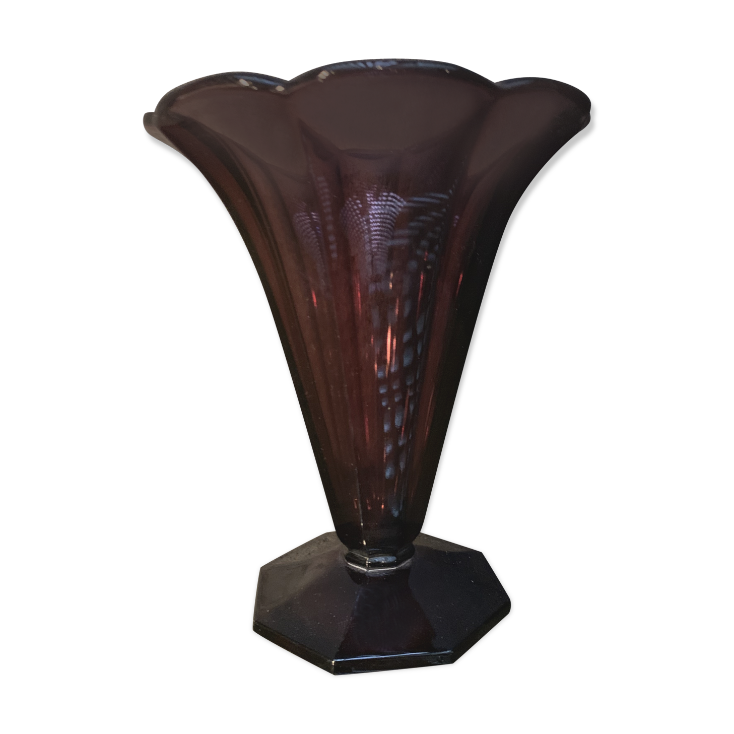 Vintage purple vase in medici shape