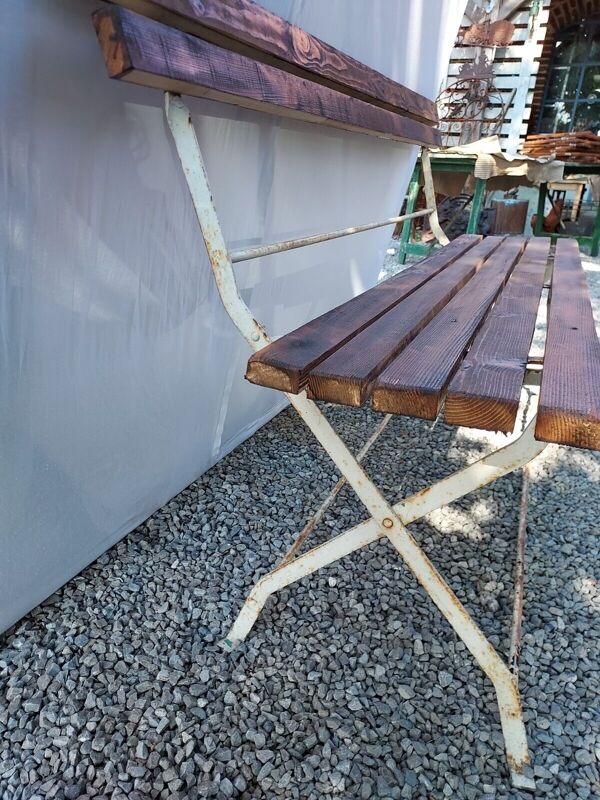 Banc de jardin pliant en fer forgé et bois