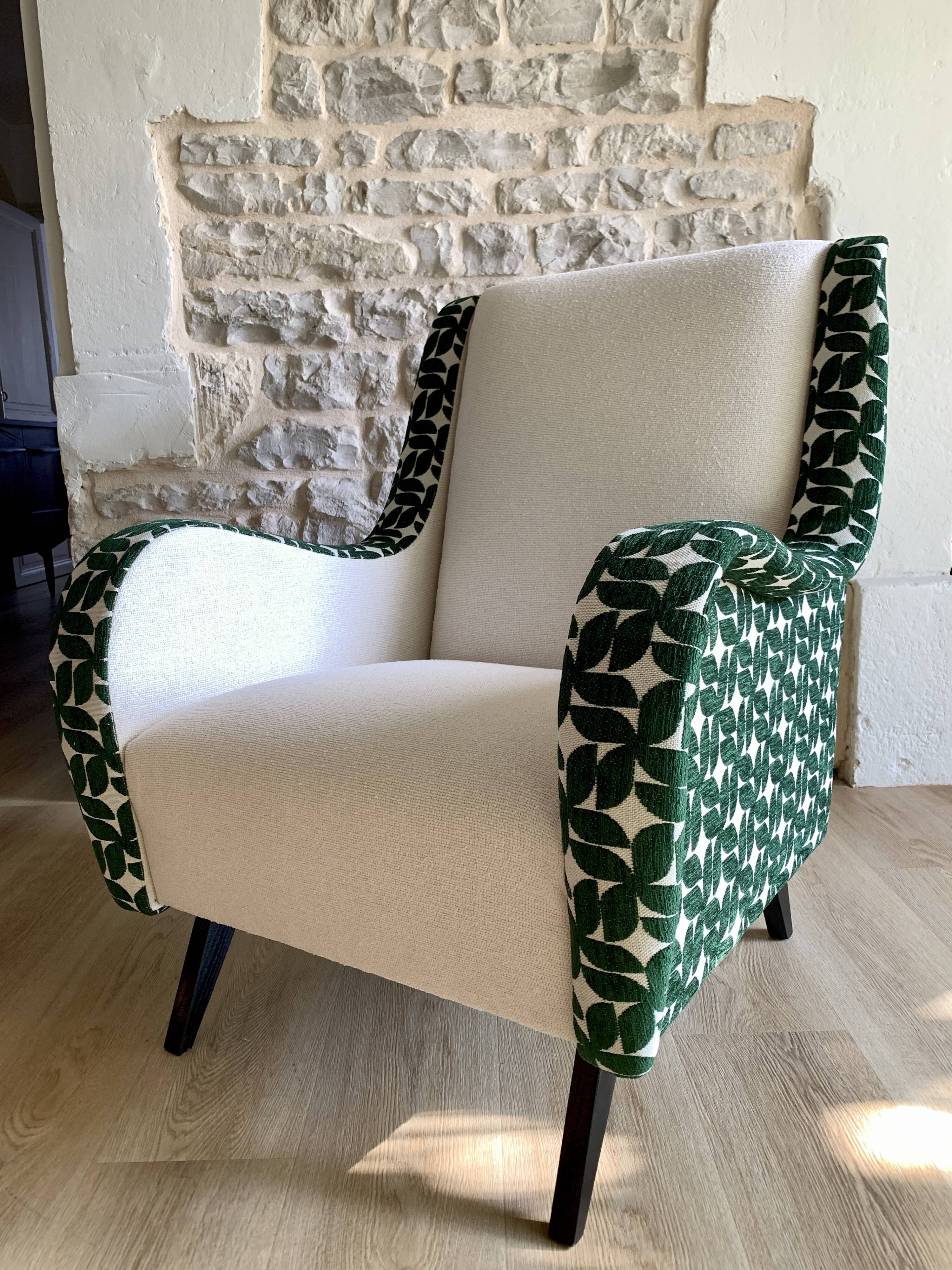 Vintage armchair from the 60s fully restored