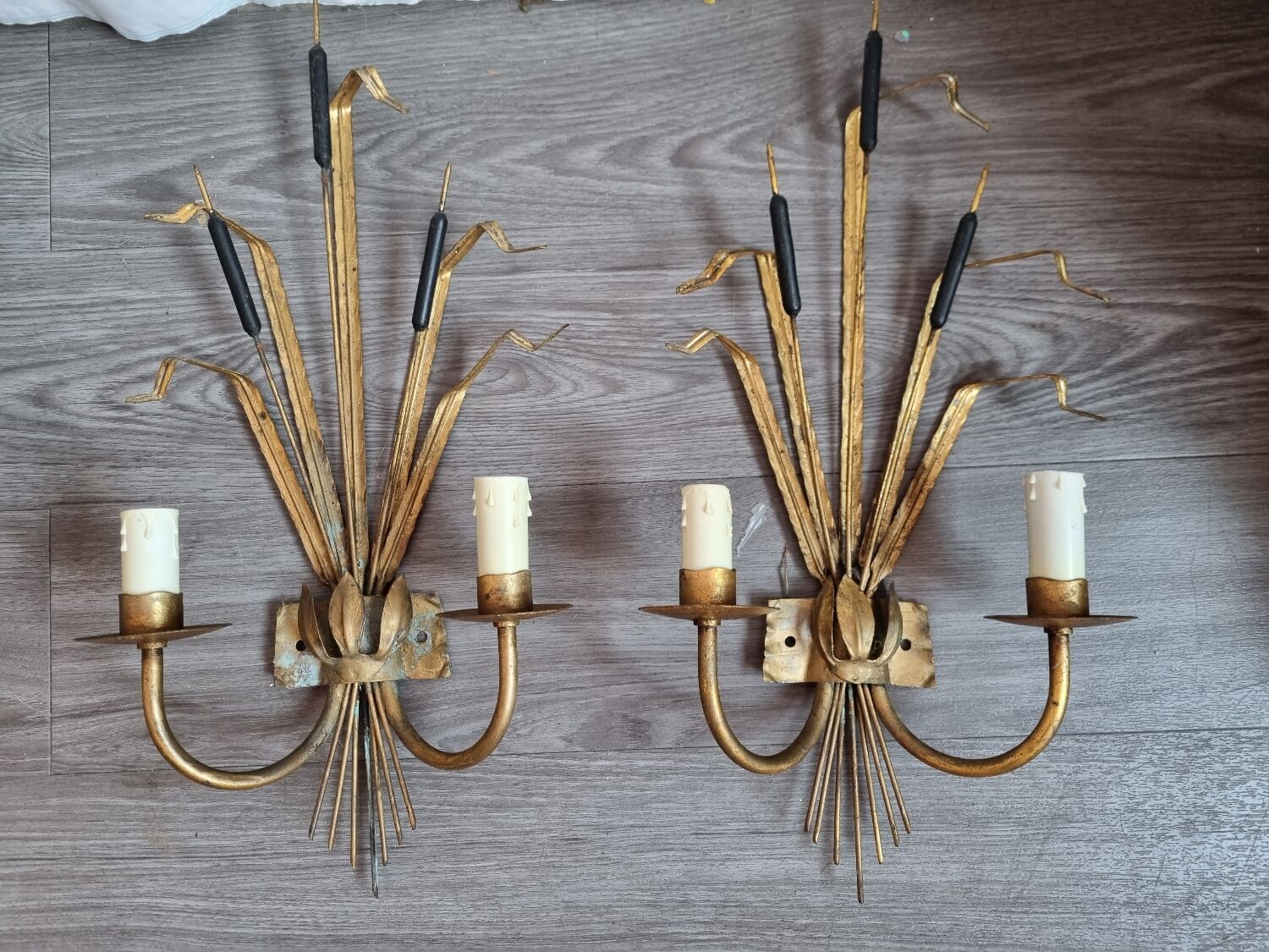 Reed wall lamps Circa 1950