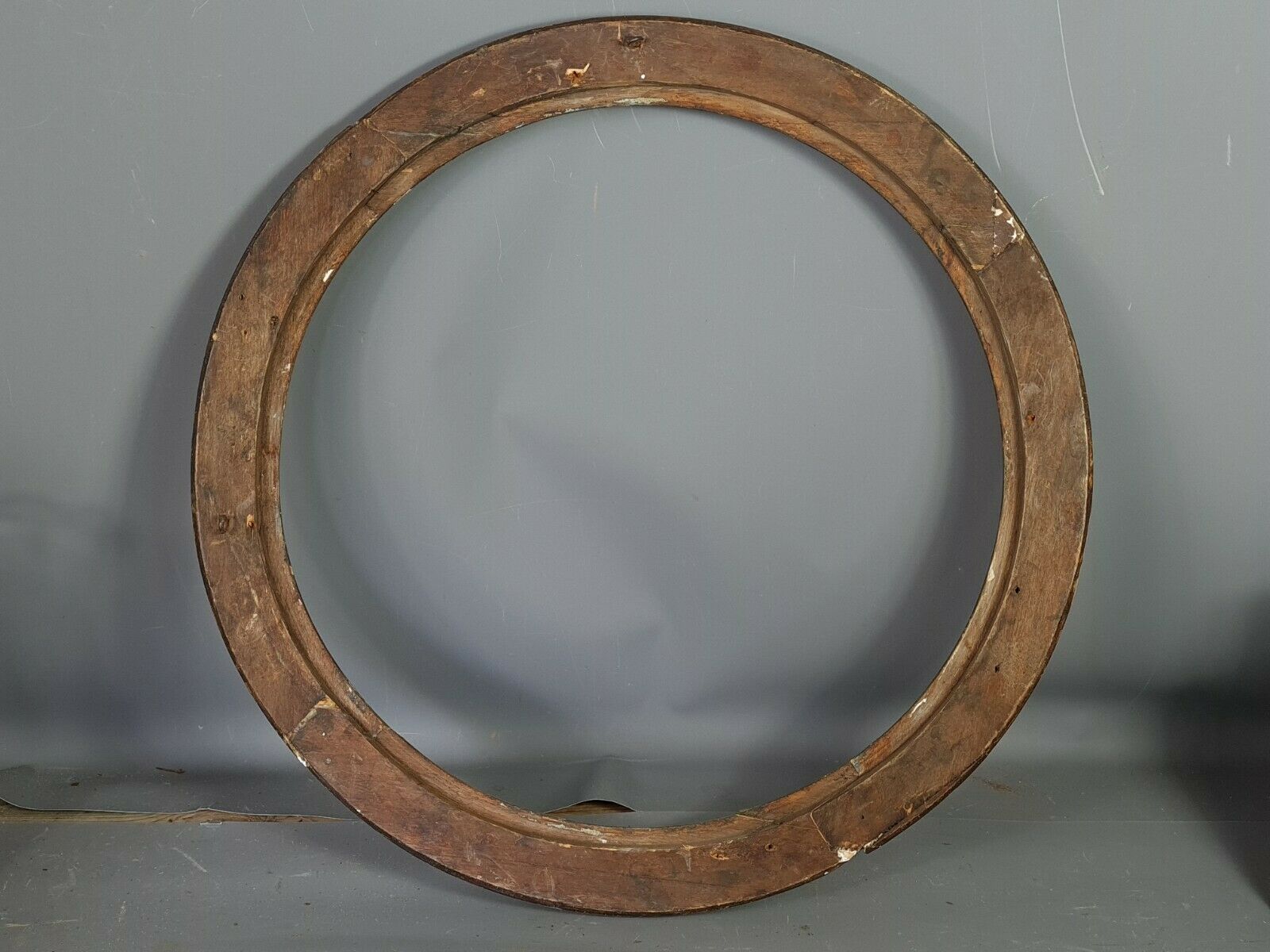 Round frame nineteenth century gilded stucco wood diameter 51 cm foliage 42.8 cm SB