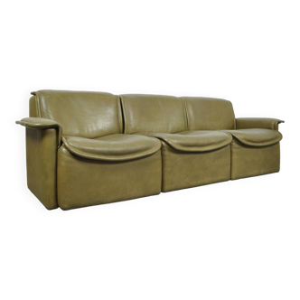 Original buffalo leather 3-seater sofa, model DS-12 by De Sede, 1970s Switzerland