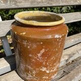 Terracotta pot