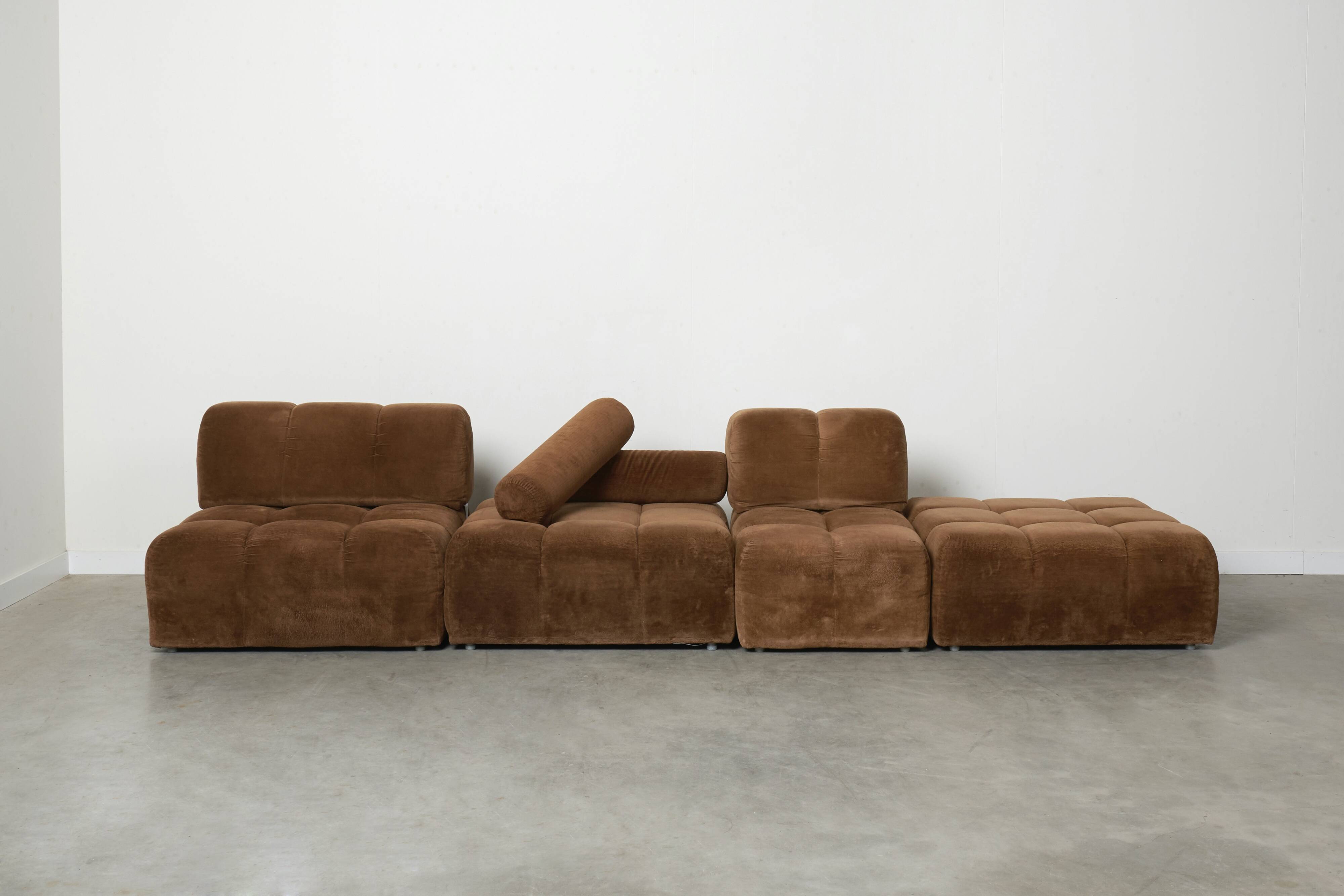 Unique Mid Century modular lounge sofa, 1970s