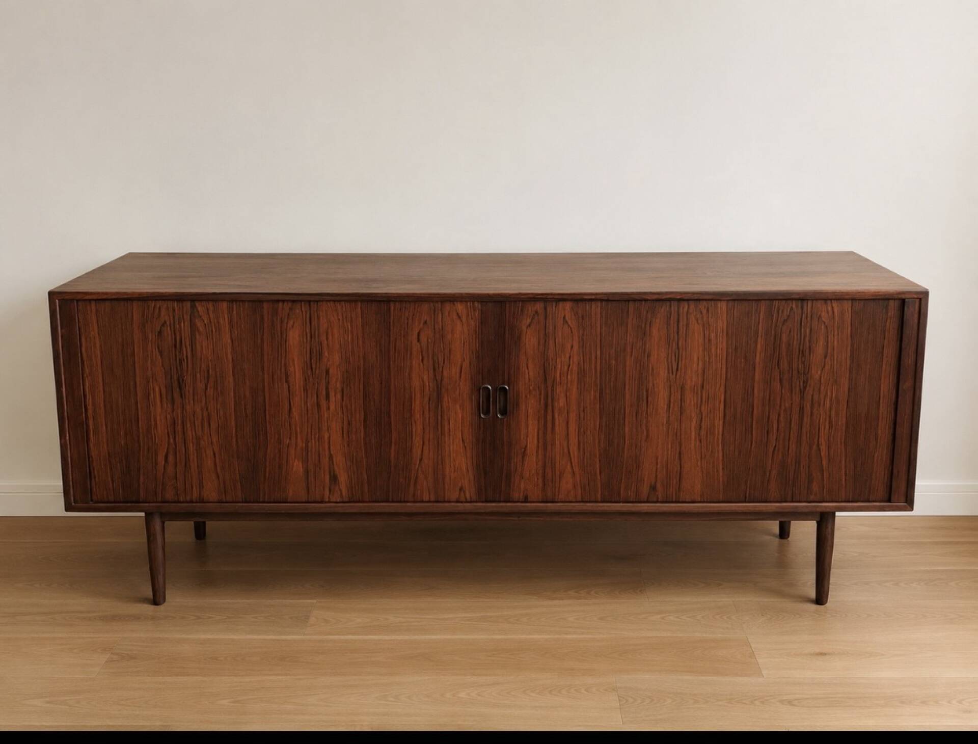 Enfilade Arne Vodder model OS37 Sibast