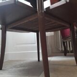 Empty table with bar flap