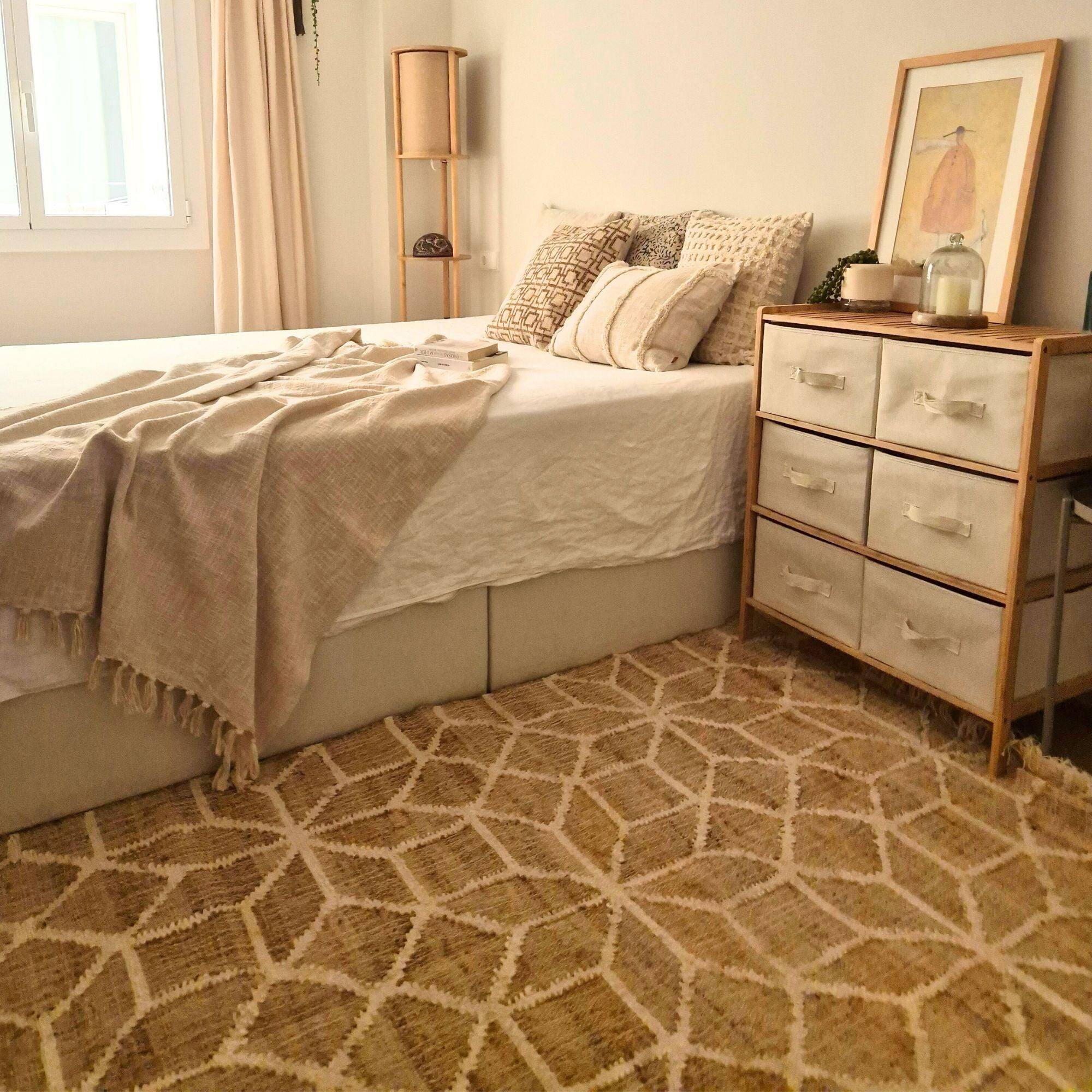 Natural Handwoven Cotton Jute Rug – Sarva Casa Pari