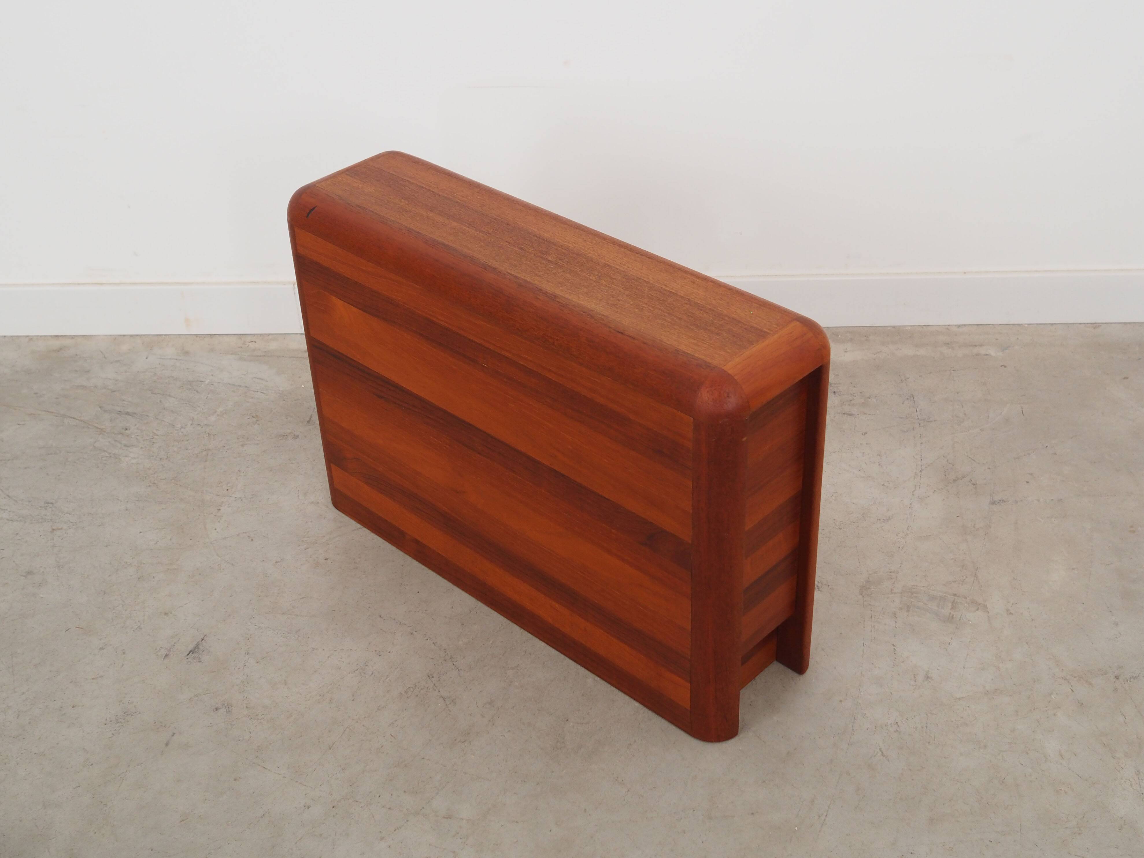 Bar en teck, design danois, années 1970, production : Danemark