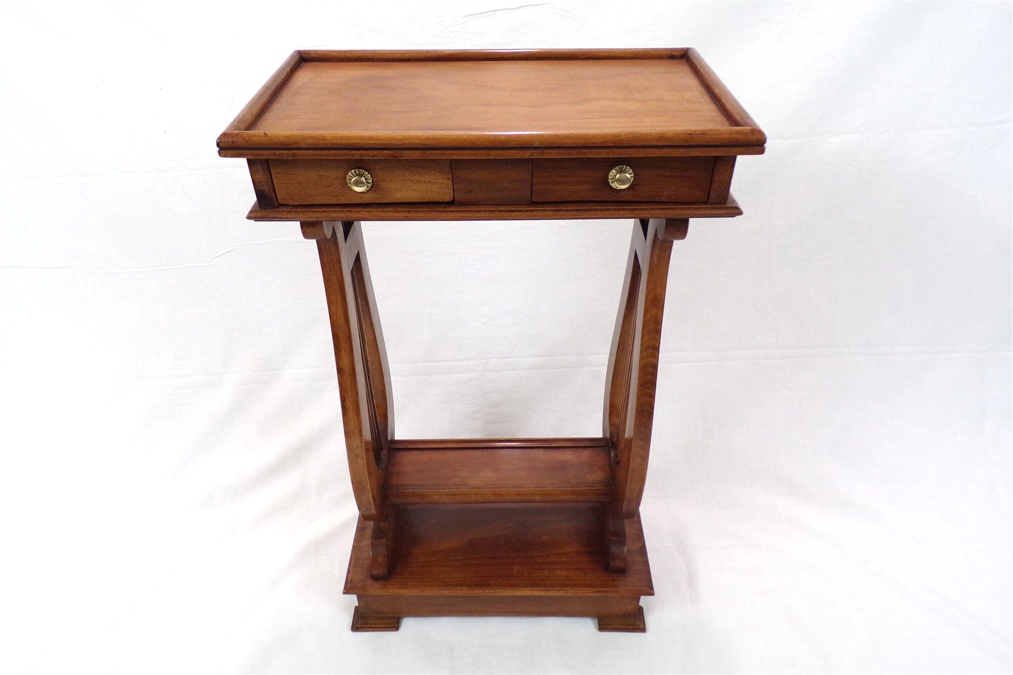 Side table, sofa tip, music theme