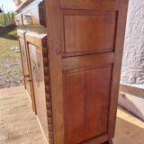 Brutalist Parisian buffet