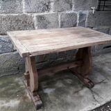 Mountain brutalist table