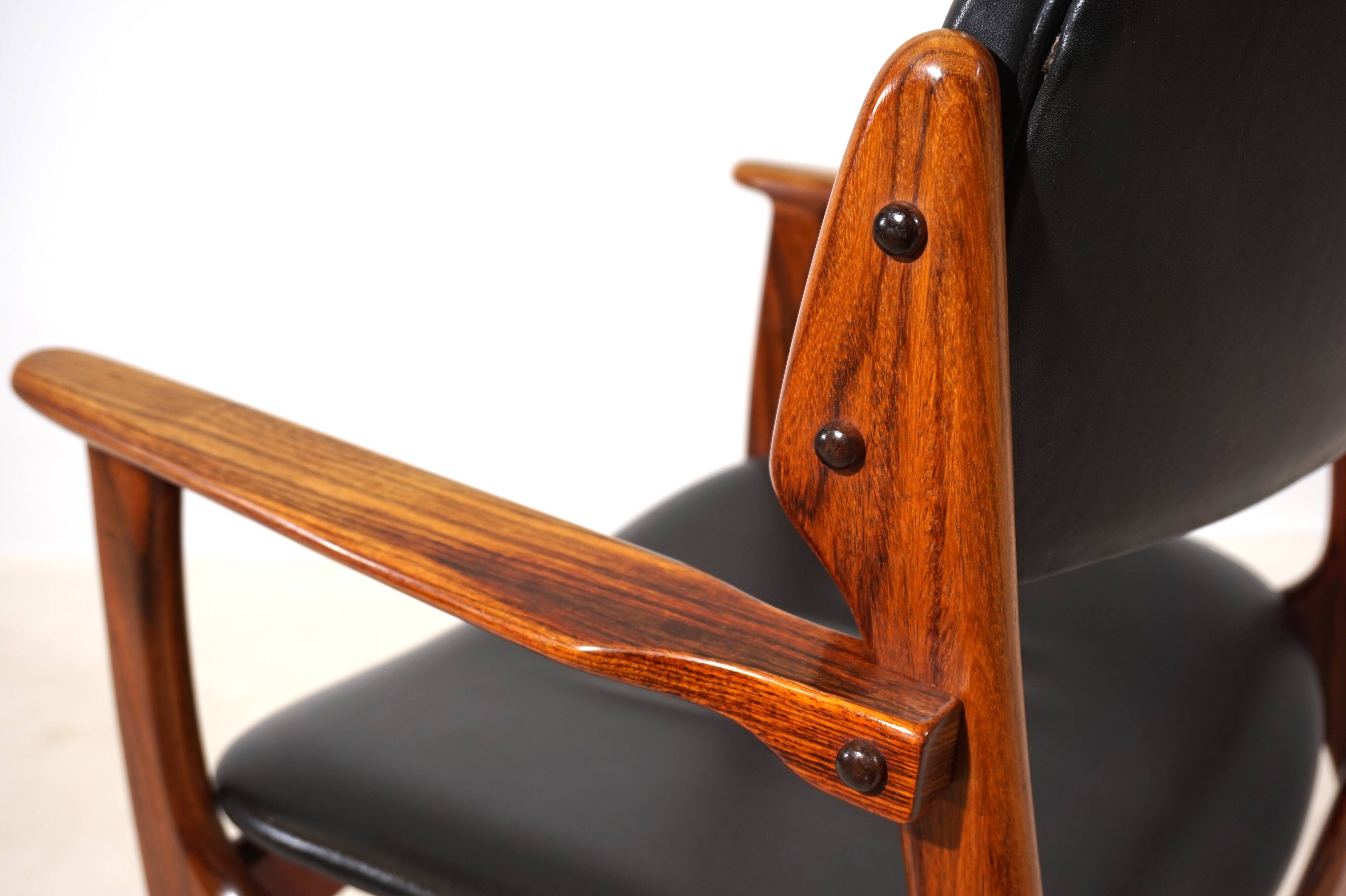Erik Buck lot de 4 chaises de salle à manger en palissandre OD 50 pour OD Mobler