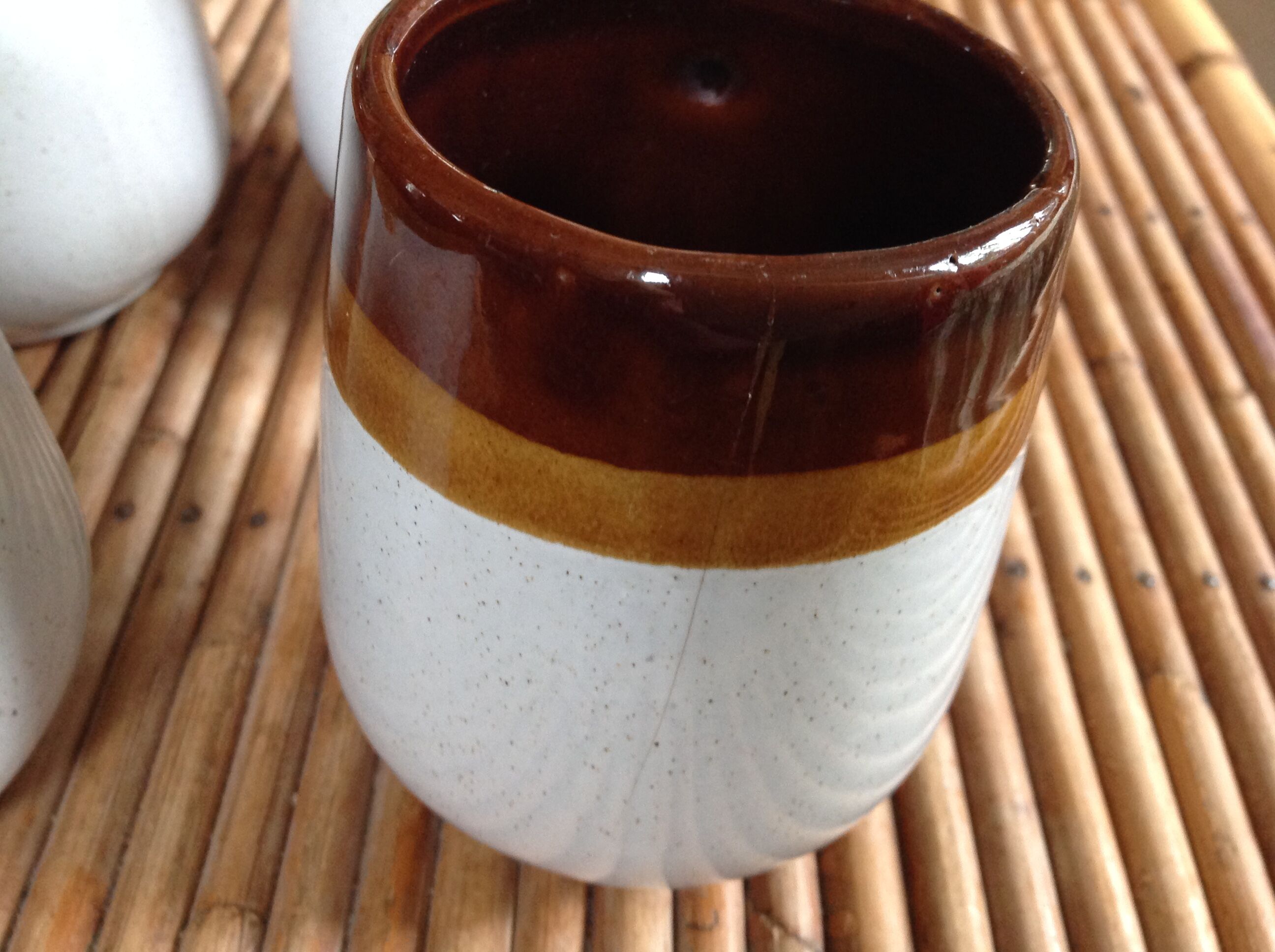 Lot of 4 mugs