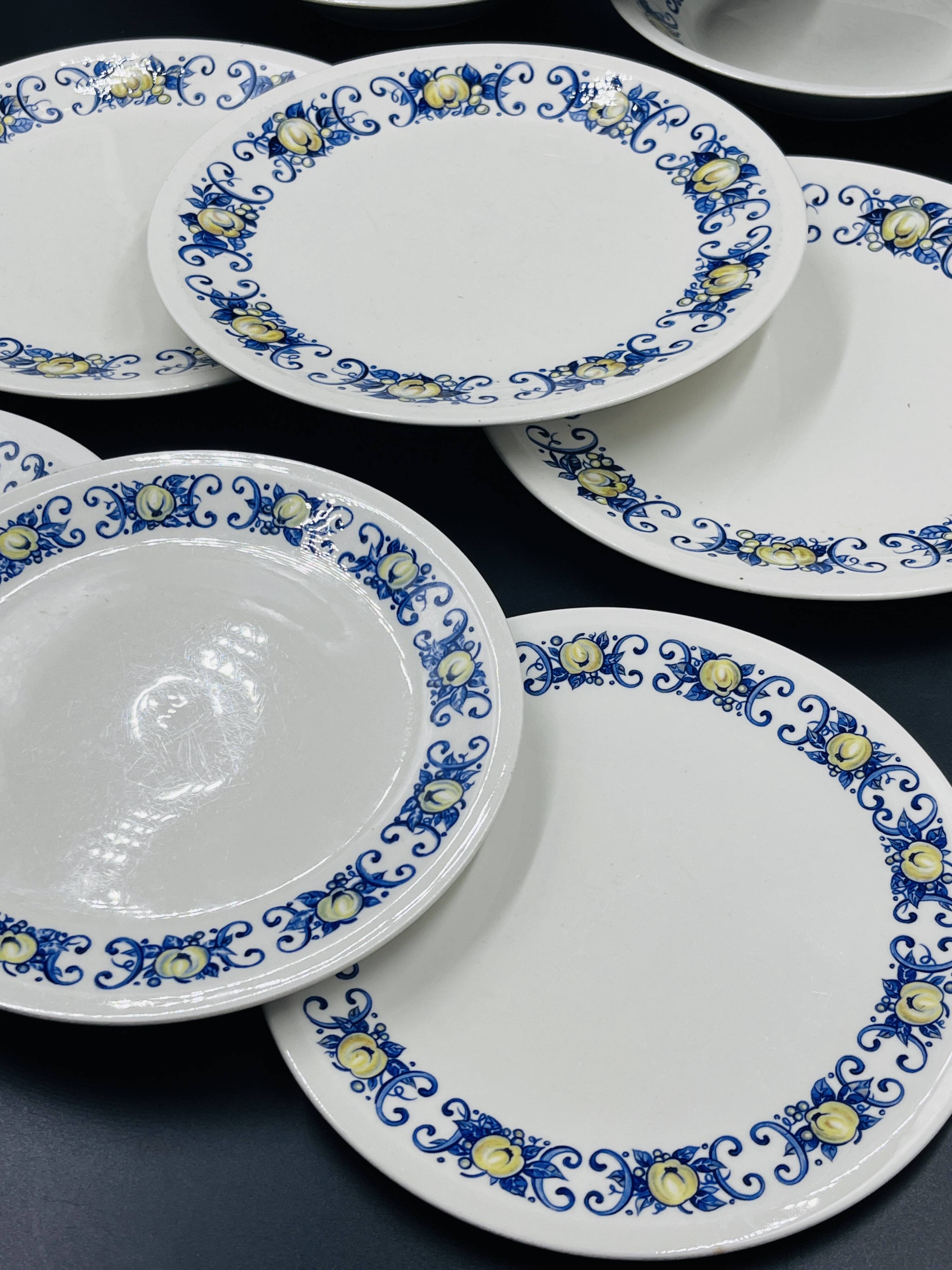 Set of 9 vintage Cadiz plates – Villeroy & Boch – 1960s–1970s