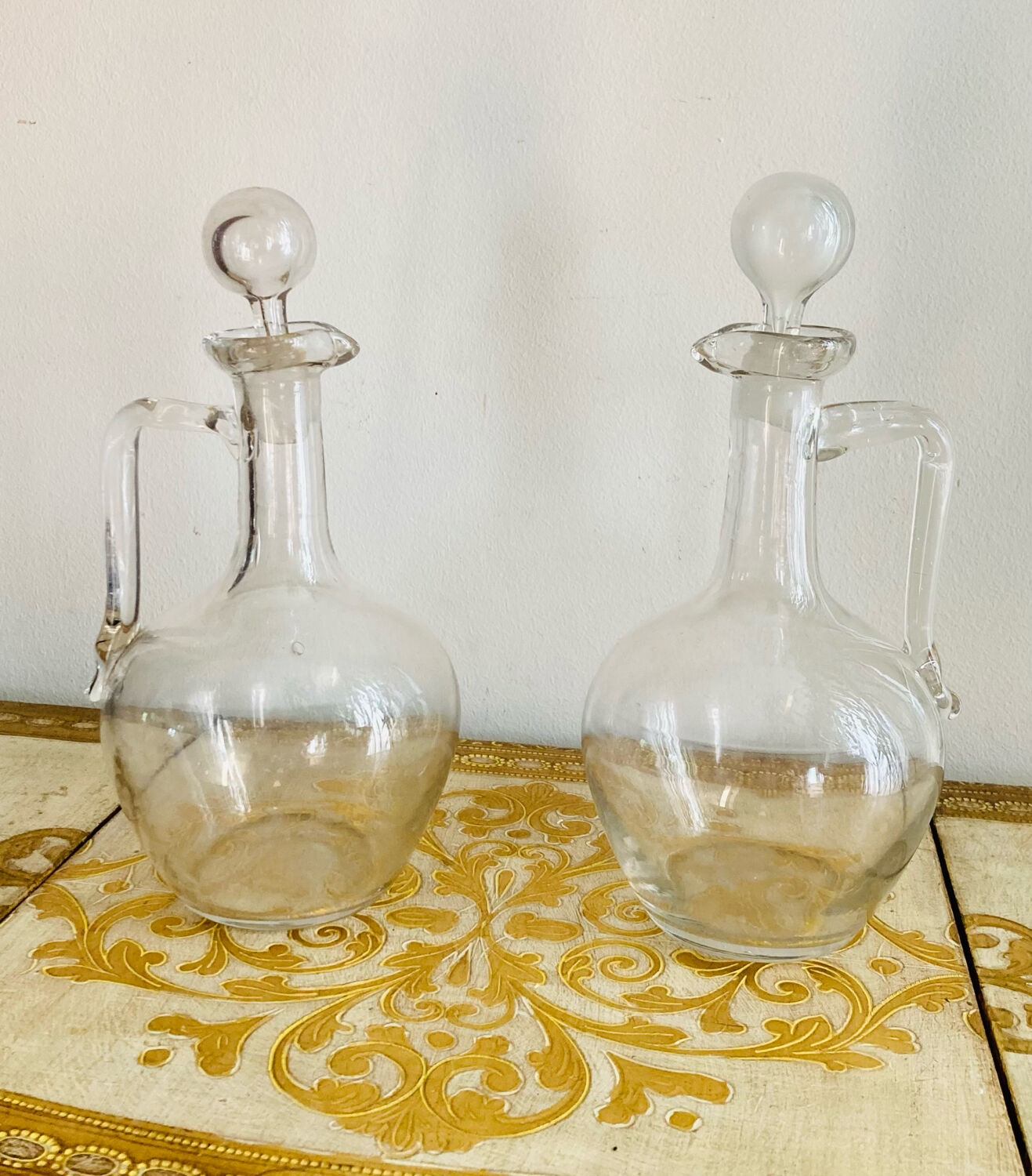Pichets où carafons à vins en verres époque XIXe