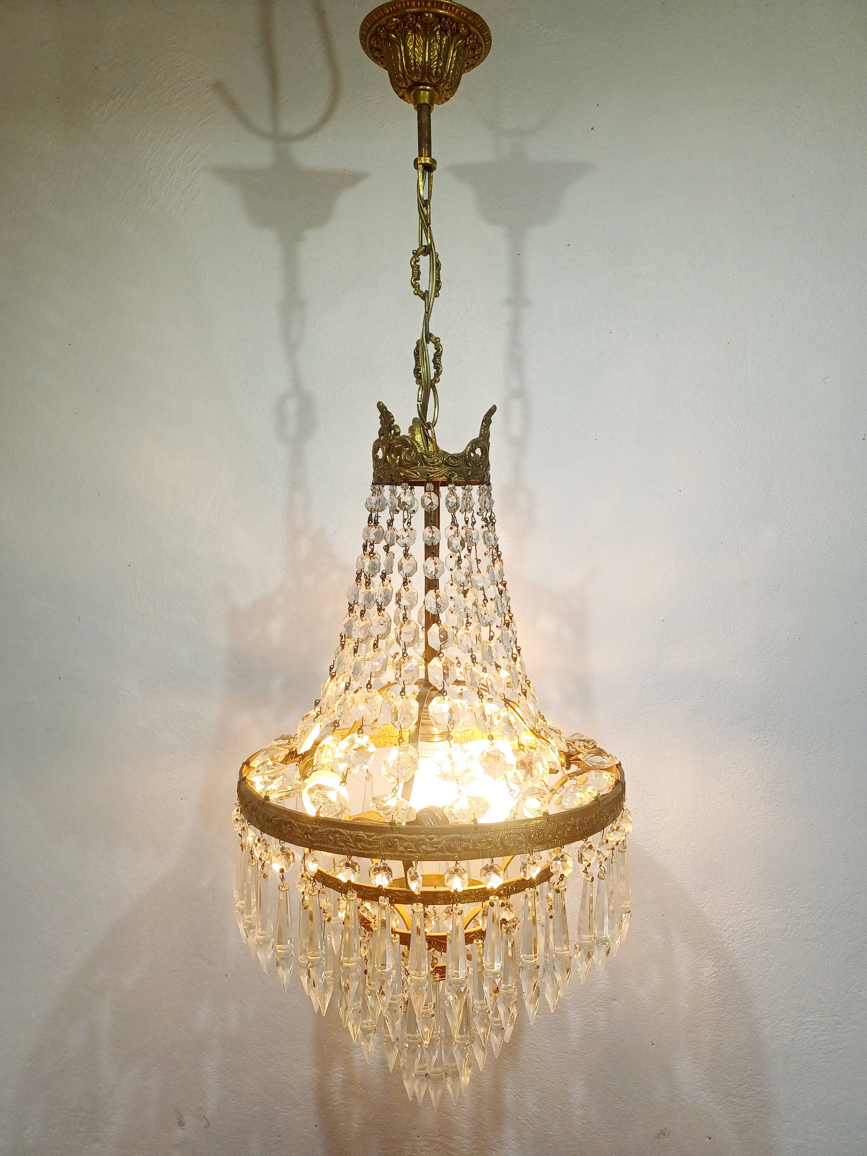 4-light hot air balloon chandelier