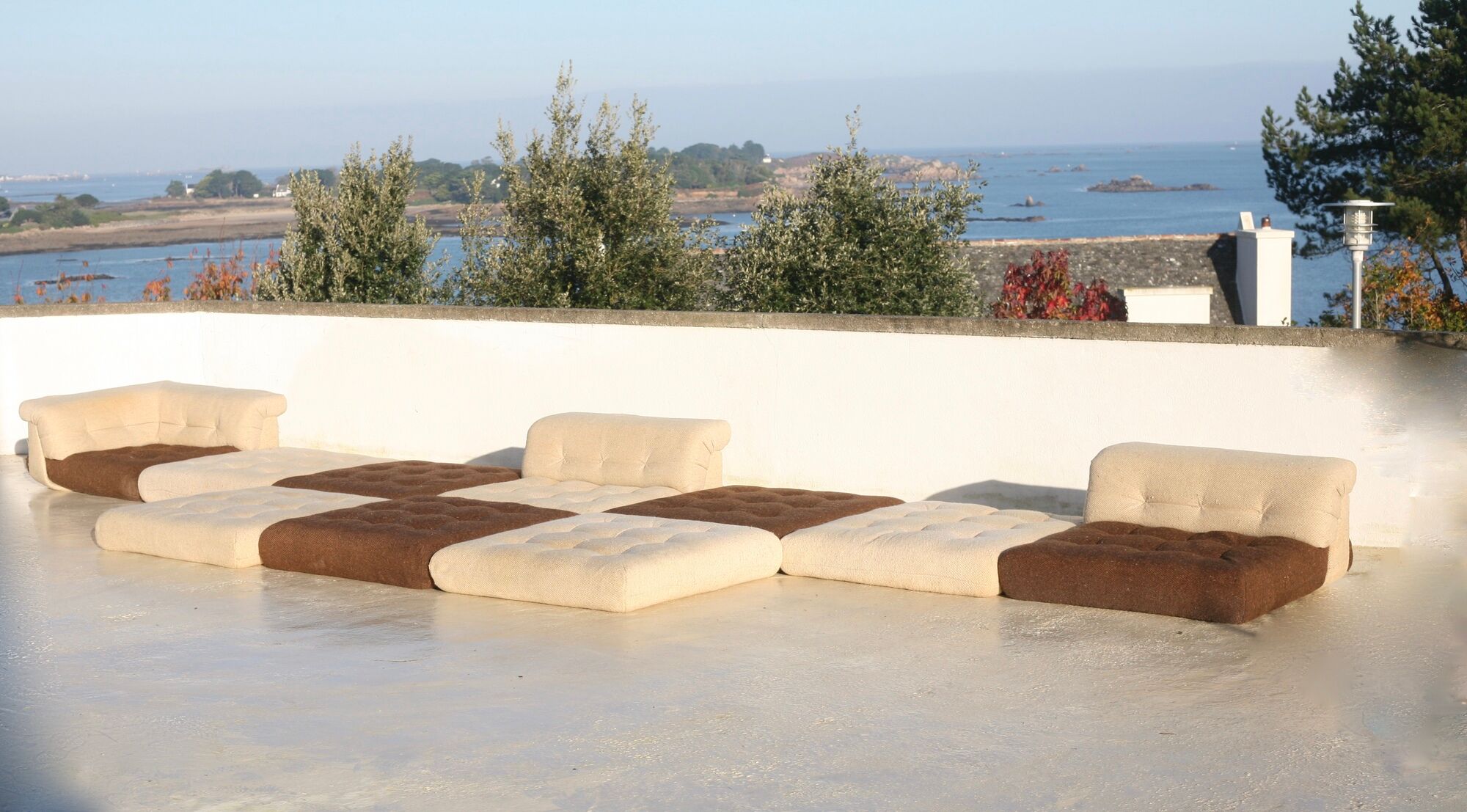 Modular sofa Mah Jong, Hans Hopfer, France, 1971. Roche Bobois Edition.