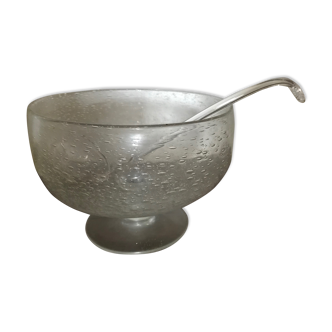 punch bowl with its ladle