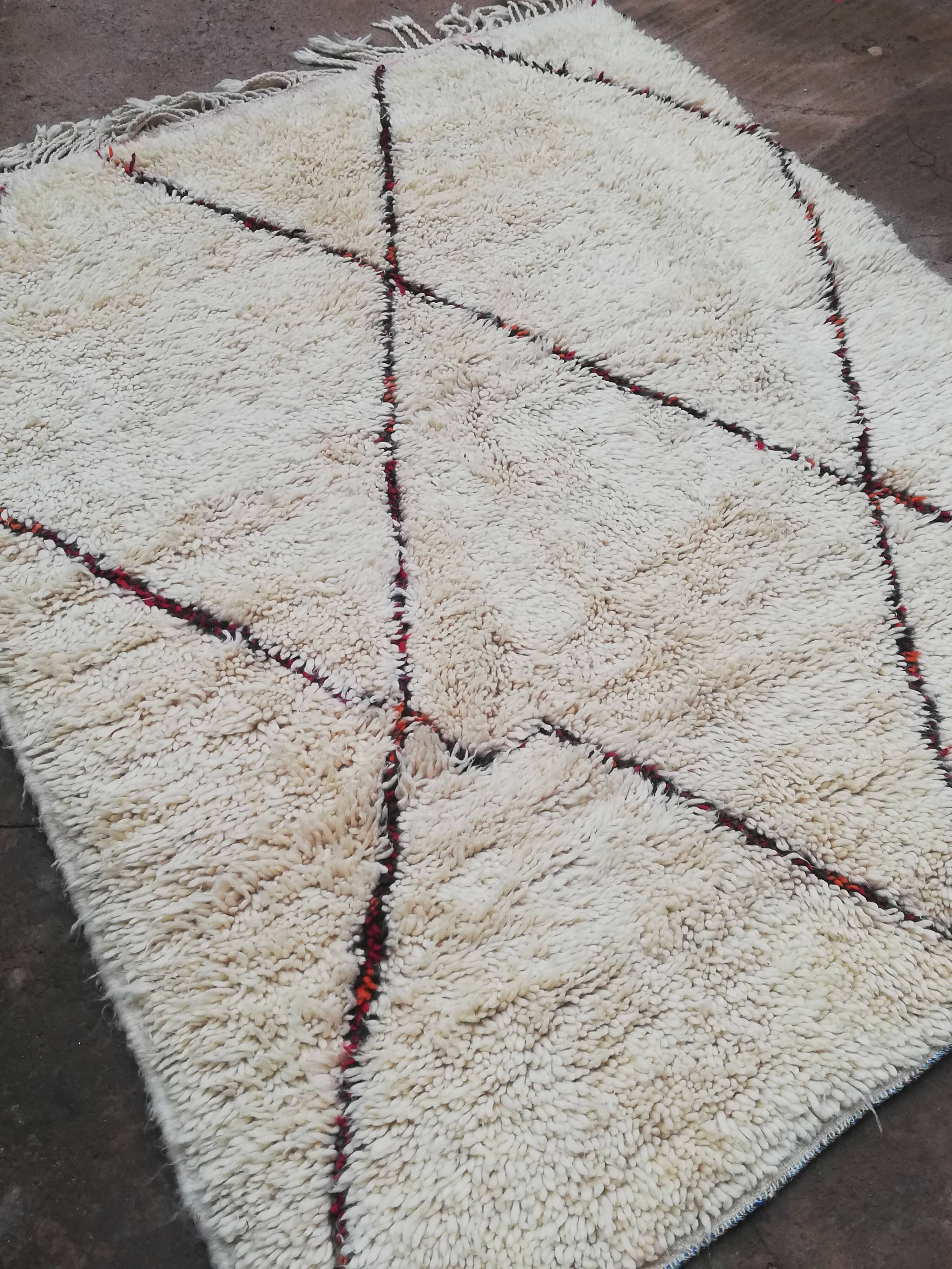 Blessed carpet ouarain and totally new 170x210cm