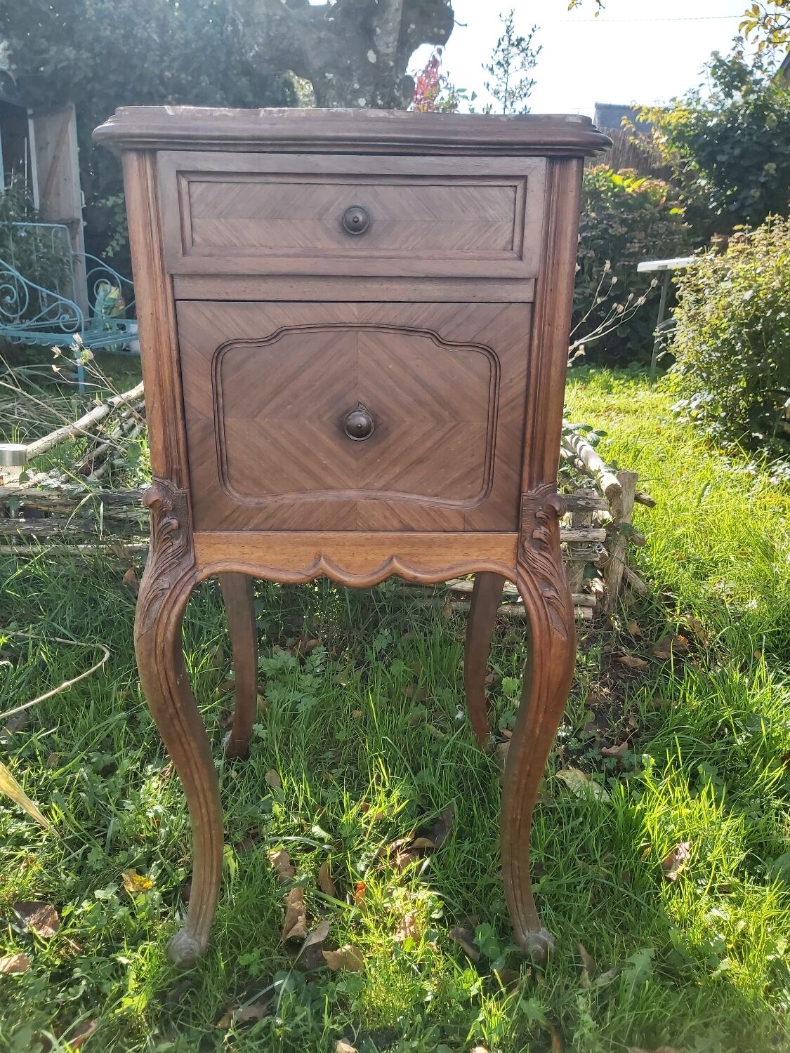 Bedside table, nightstand