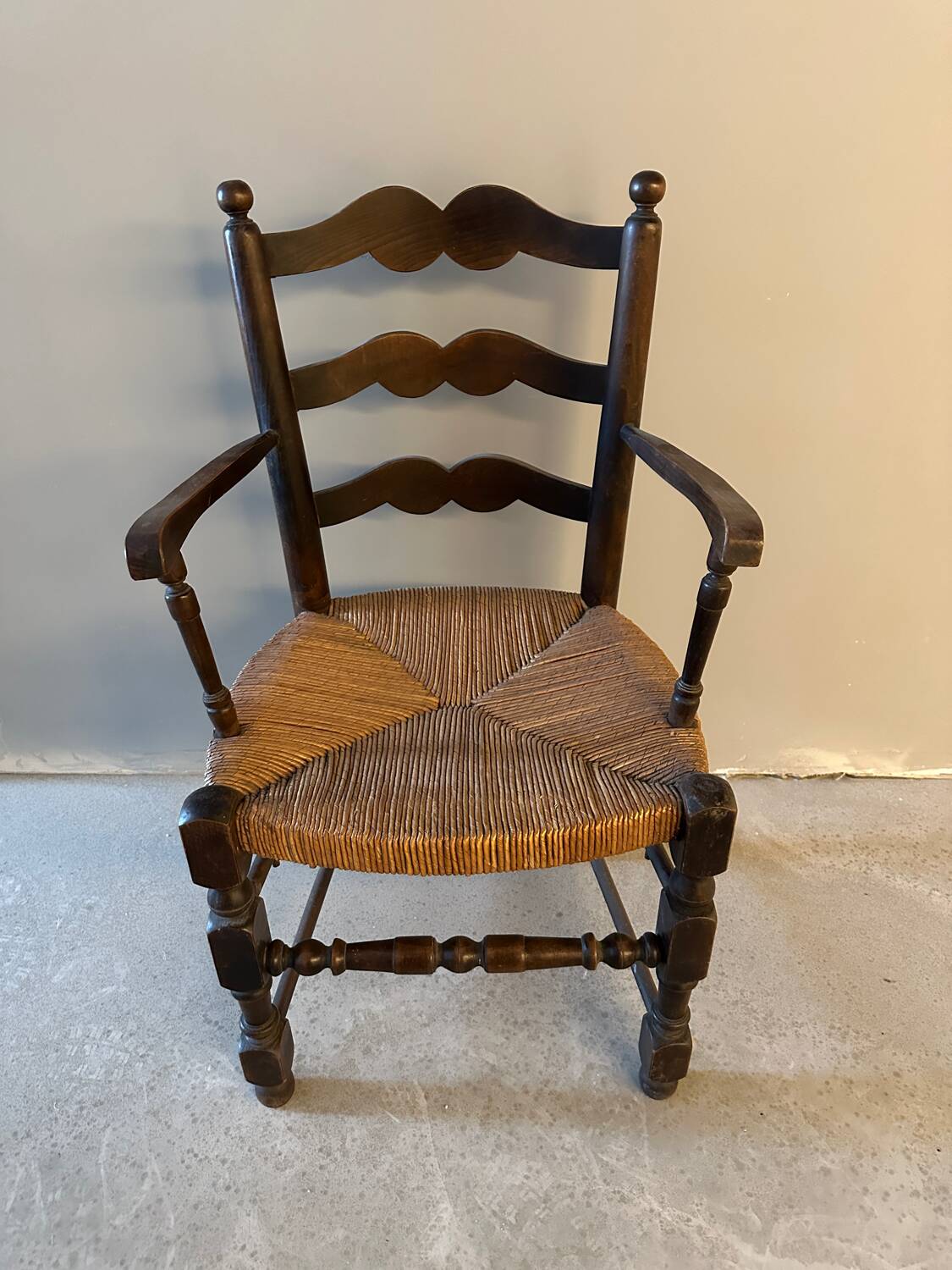 Provencal straw armchair