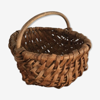 Old basket in chestnut wood strips