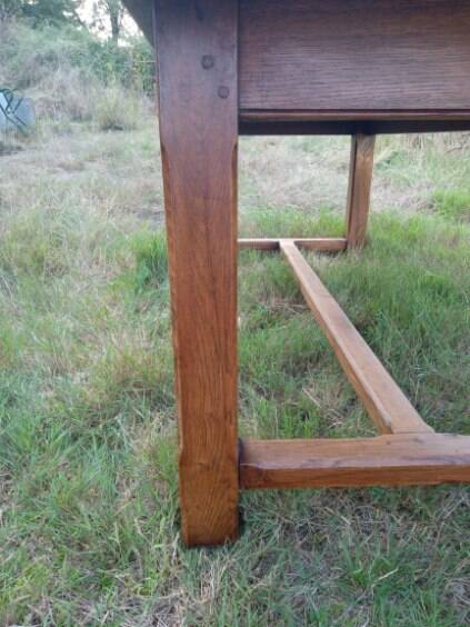 Table de ferme barre à chat
