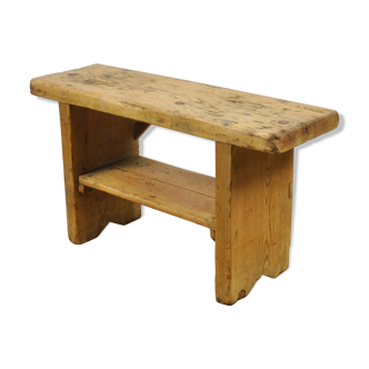 Pine bench