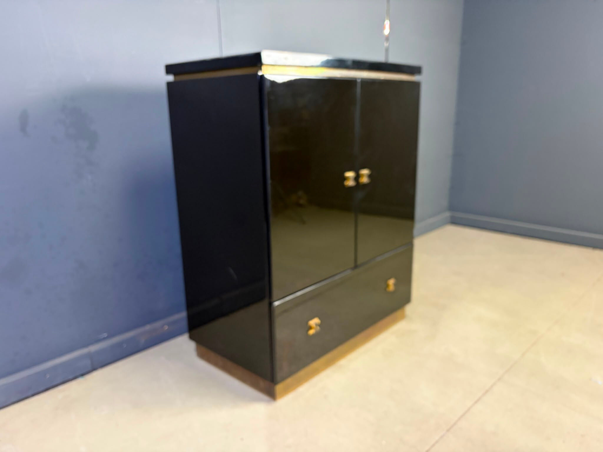 Cabinet de style Maison Jansen français, années 1970