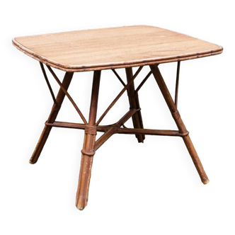 Square rattan coffee table
