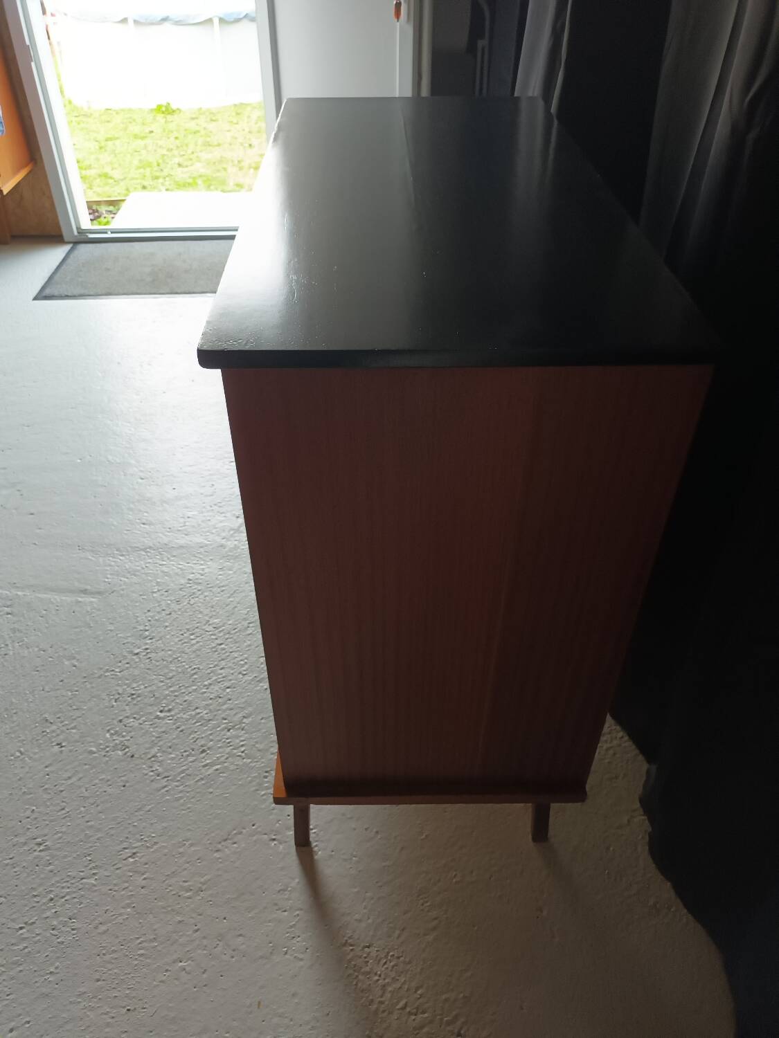 Commode vintage