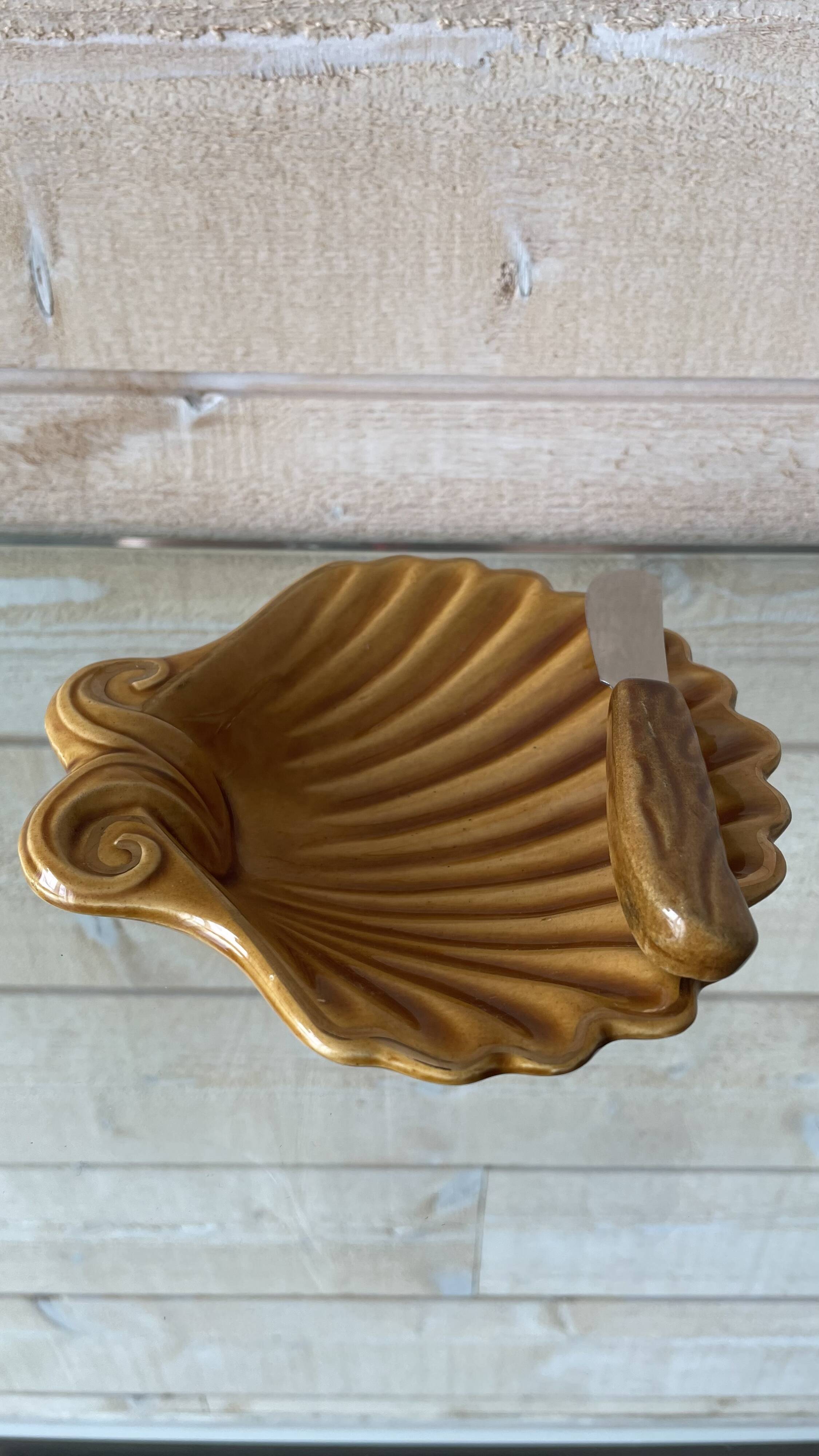Butter dish and ceramic knife Poët Laval vintage year 60