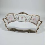Louis XV salon in white and gold with tufting - Handmade in beech wood.