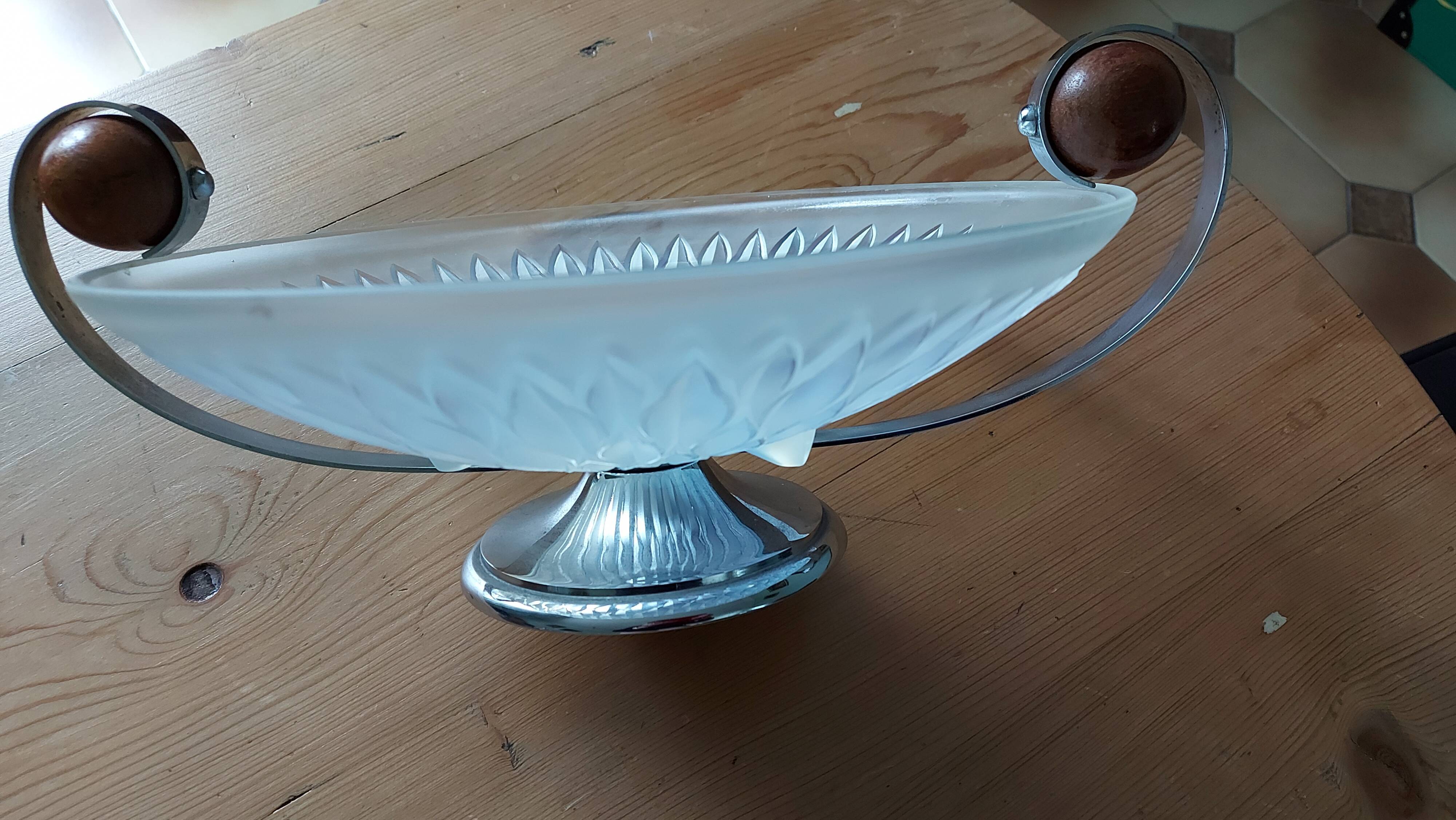 Art Deco fruit cup on foot