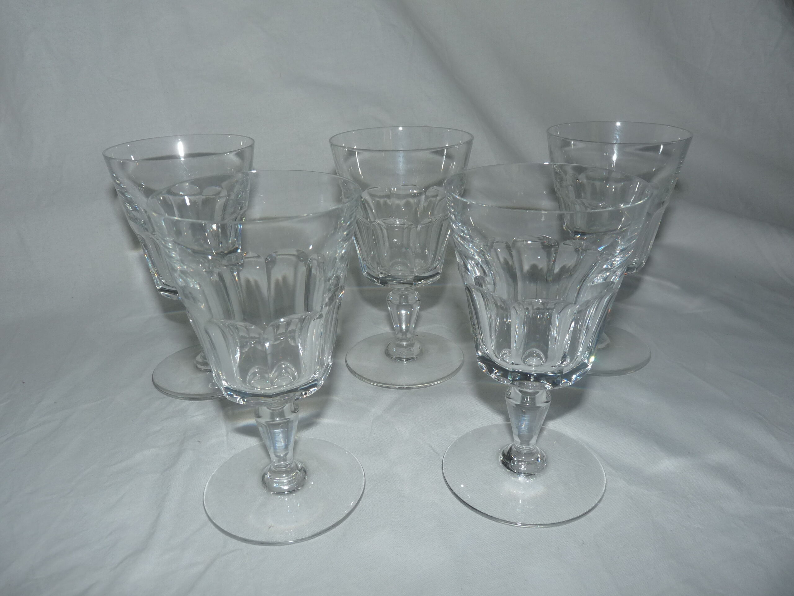 Lot of 5 glasses