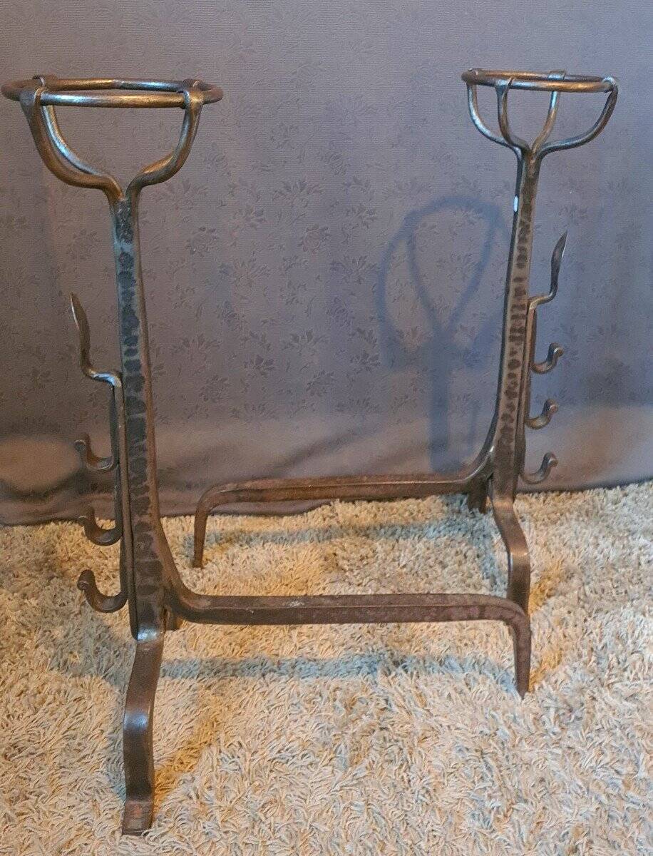 Paire de landiers, chenets à godets XIXème