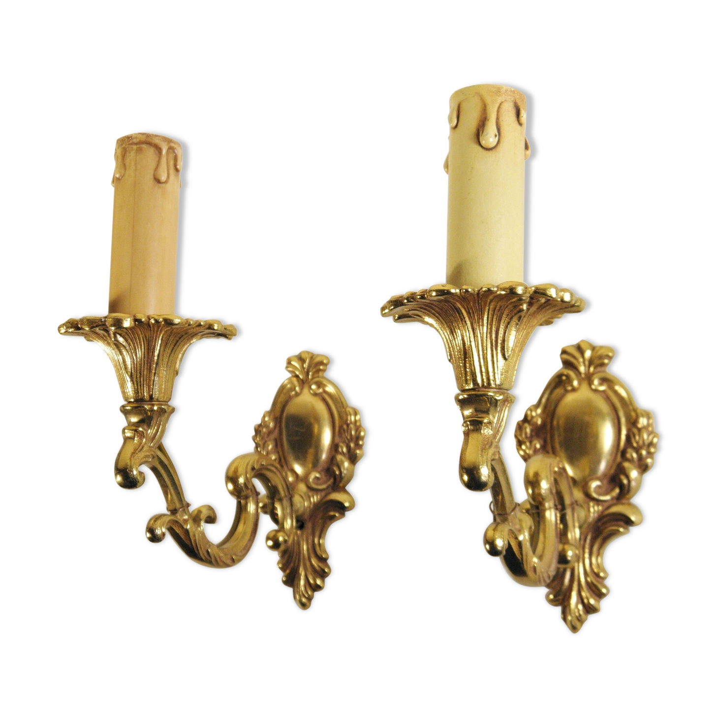 Paire d'appliques en bronze doré