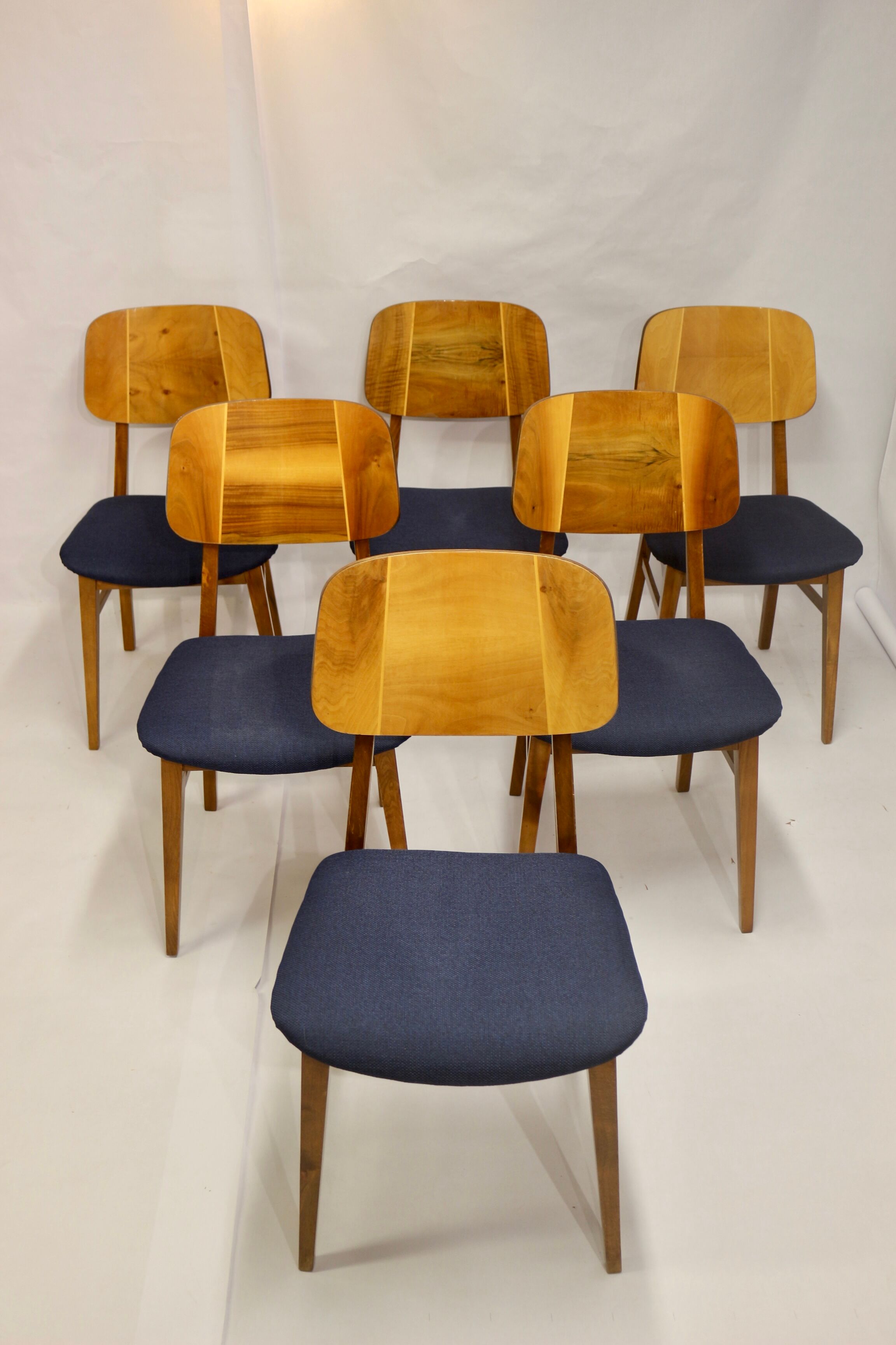 Set of six chairs design year 60,70 traditional slatted wood