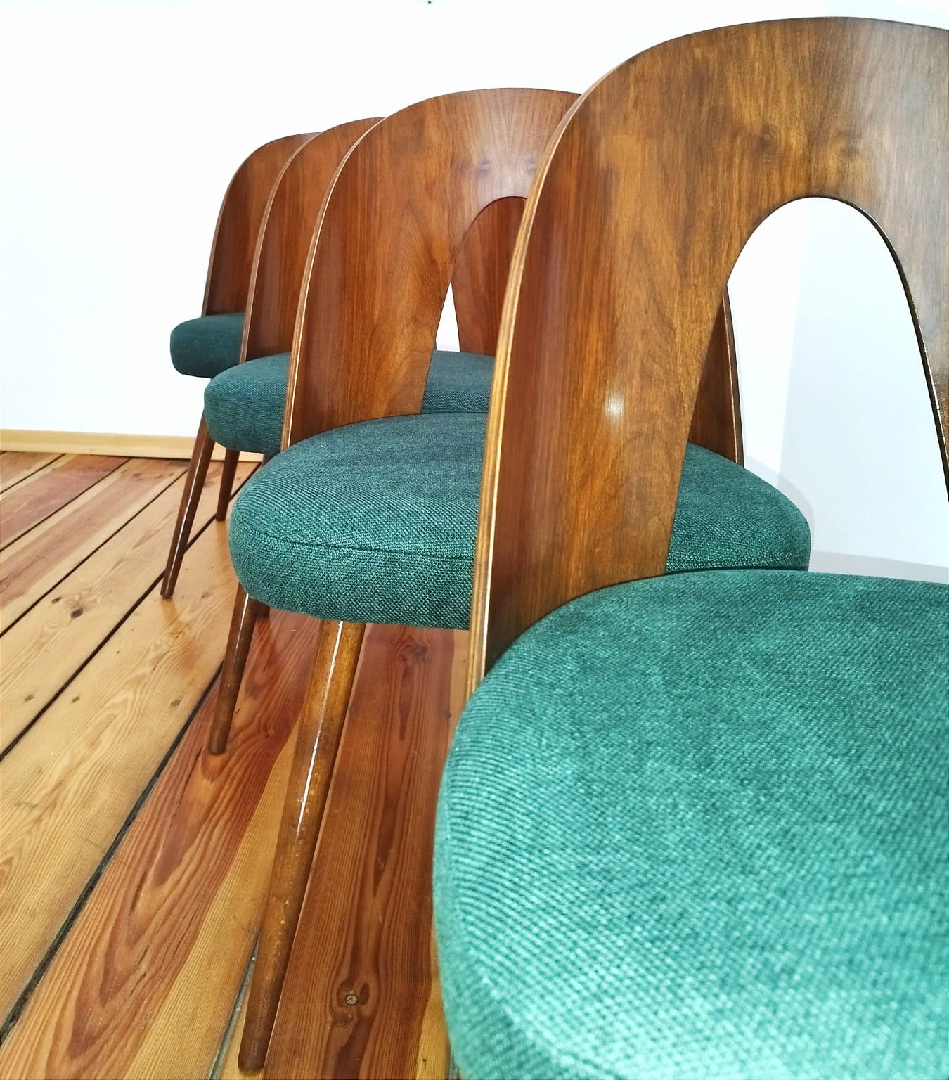 Set of four chairs, designed by A. Suman, Tatra Nabytok, Czechoslovakia, 60s