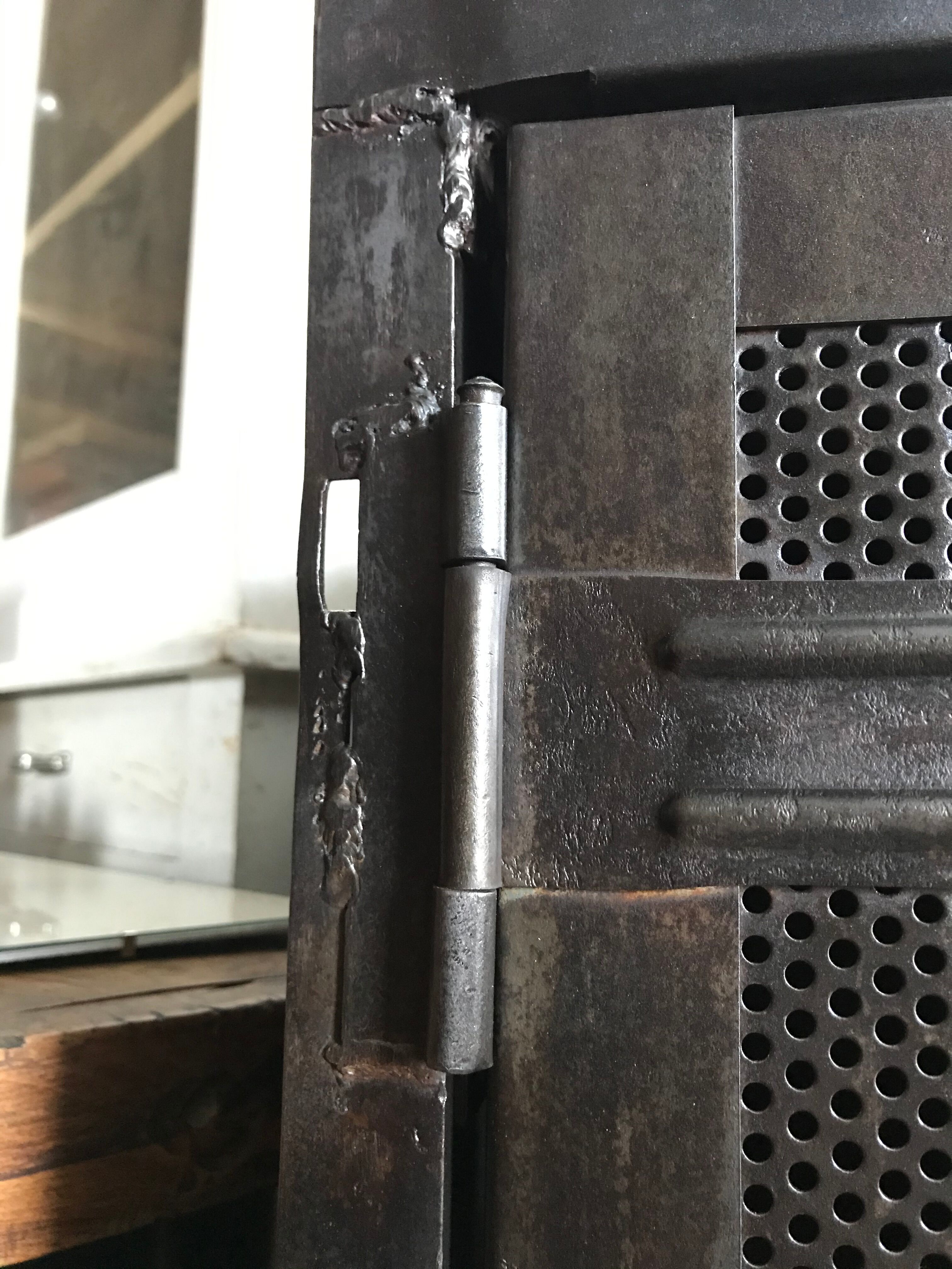 Metal workshop furniture