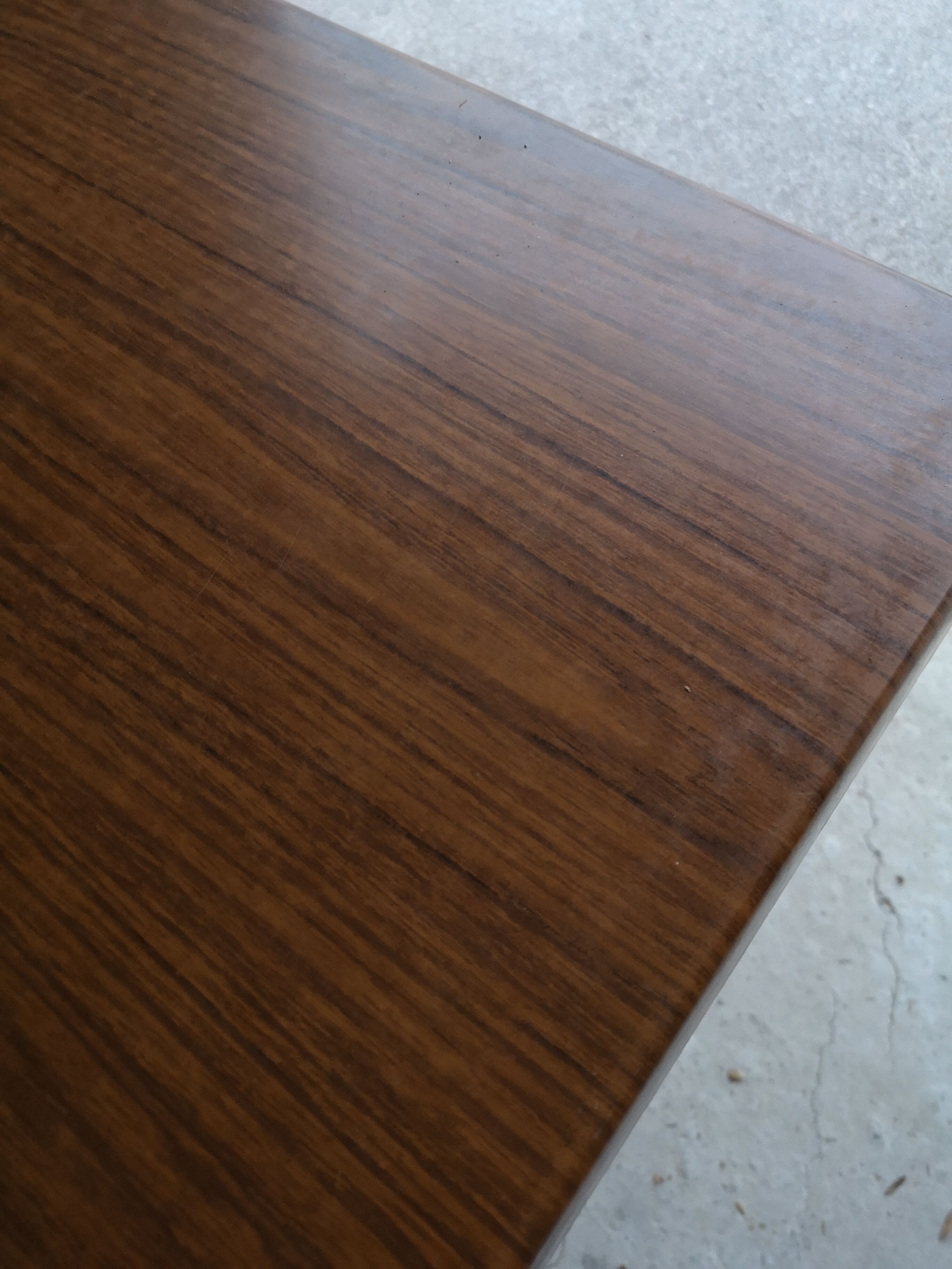 Vintage bistro table laminate tray