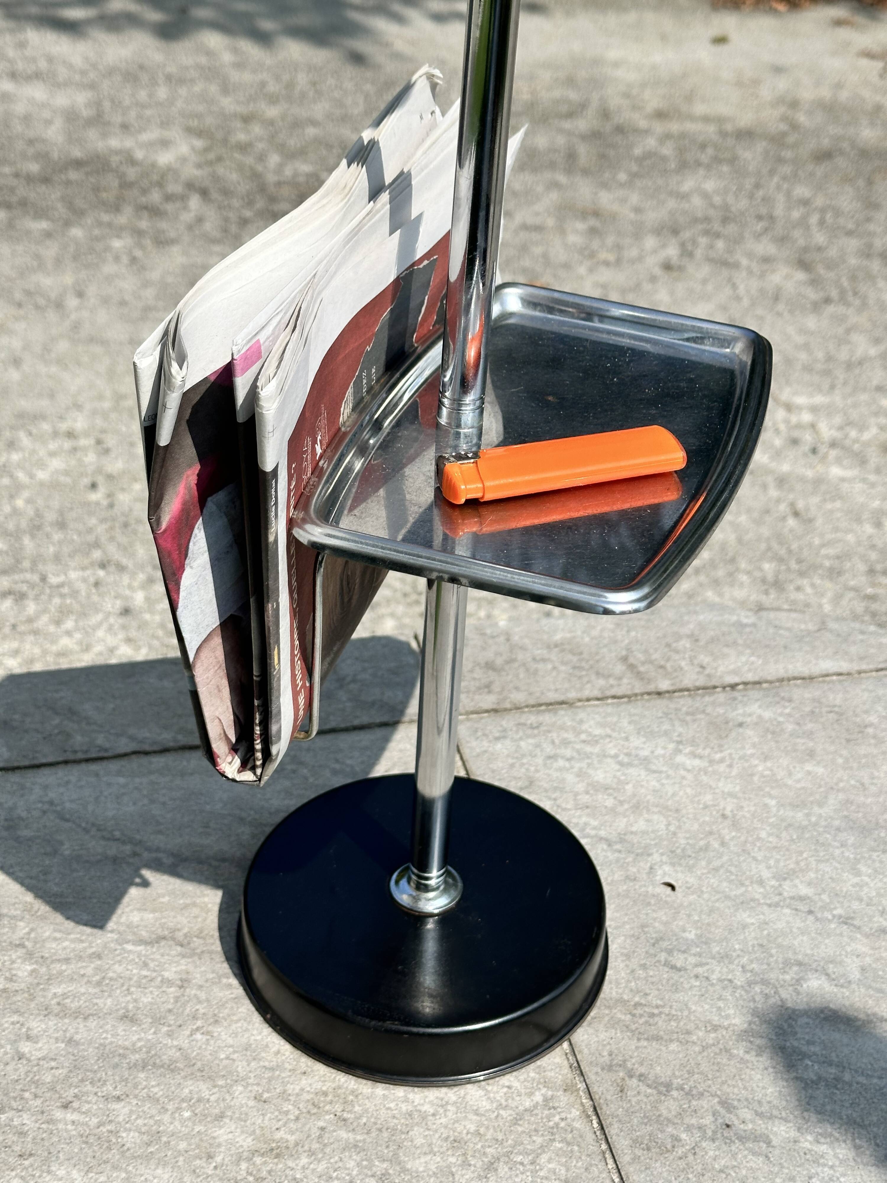 Cendrier sur Pied Vintage Années 70 - Tablette & Porte Revues/Journaux