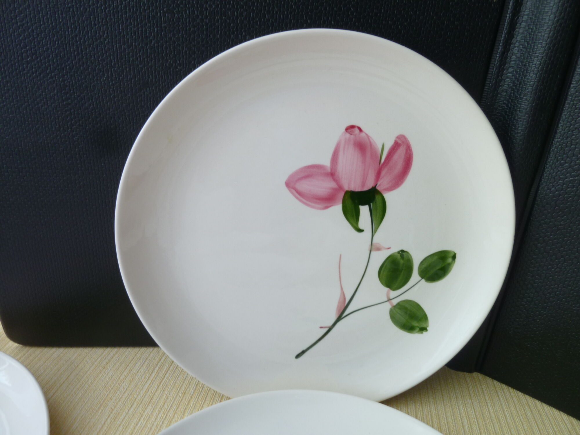 Set of 10 Dessert Plates in Faïence Villeroy Boch Model Magali