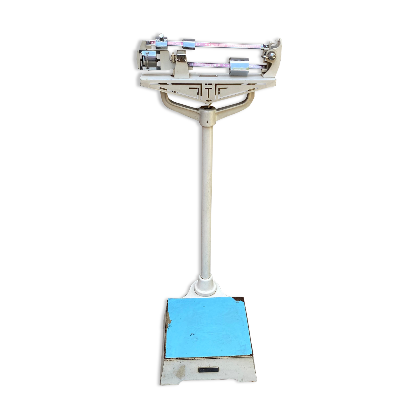 Testut Doctor's Scale Weighs Vintage Person