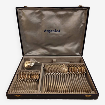 Cutlery set in silver plated metal, silver, 37 pieces.