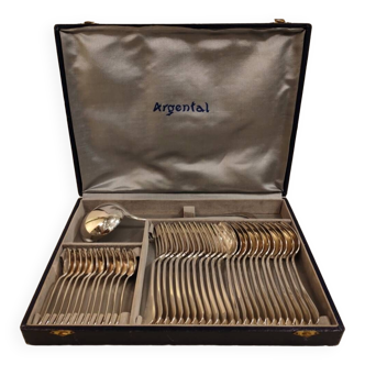 Cutlery set in silver plated metal, silver, 37 pieces.