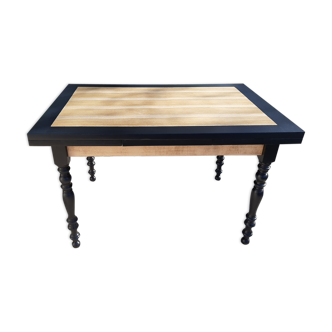 Dining table with 2 undue black extension cords