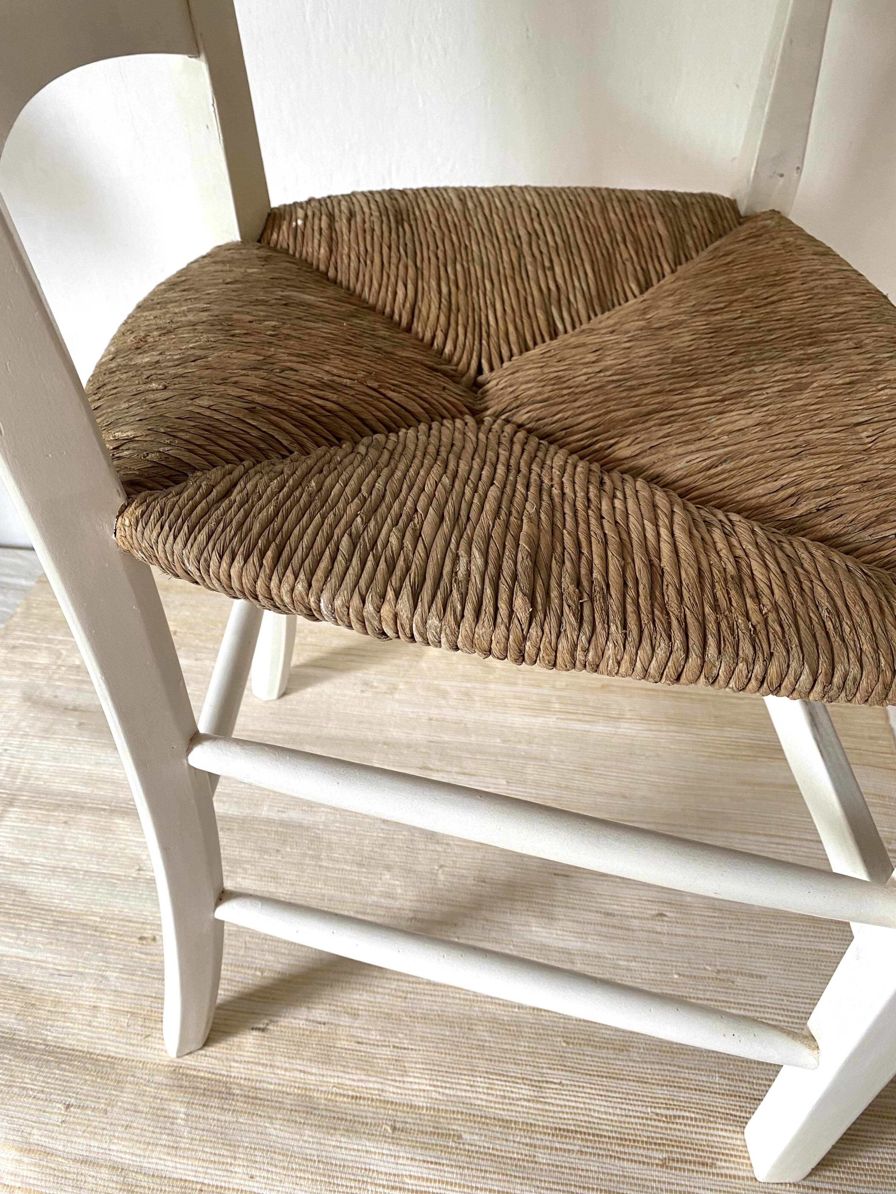 Fauteuil en bois et paille , esprit campagne